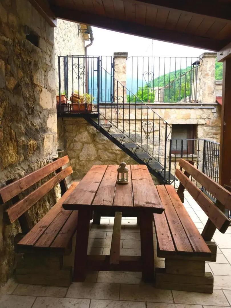 Stone House Ilovemajella