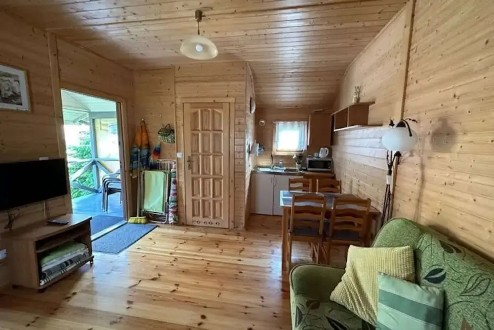 Comfortable Holiday Homes, Bobolin