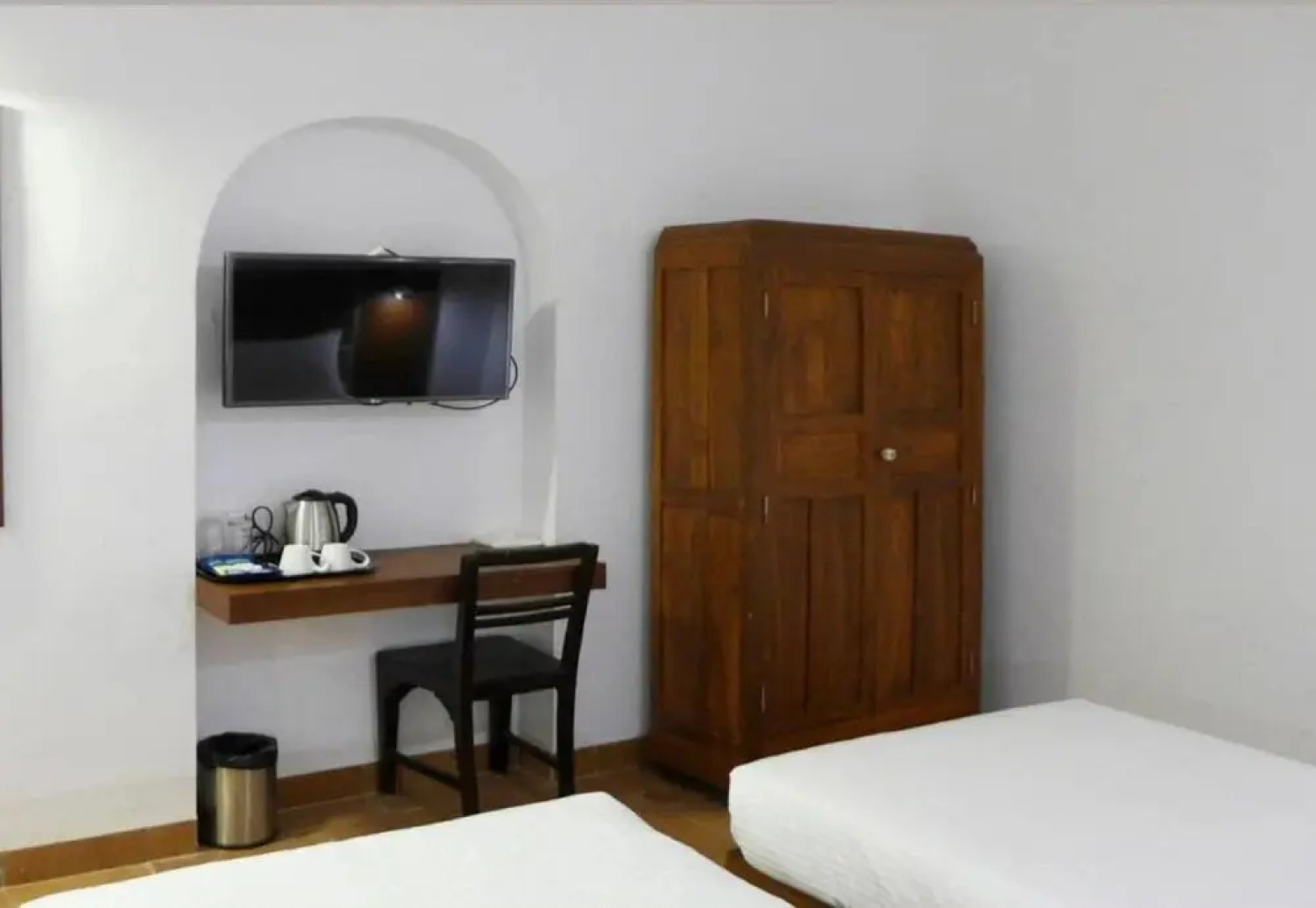 Le Aham Boutique Hotel