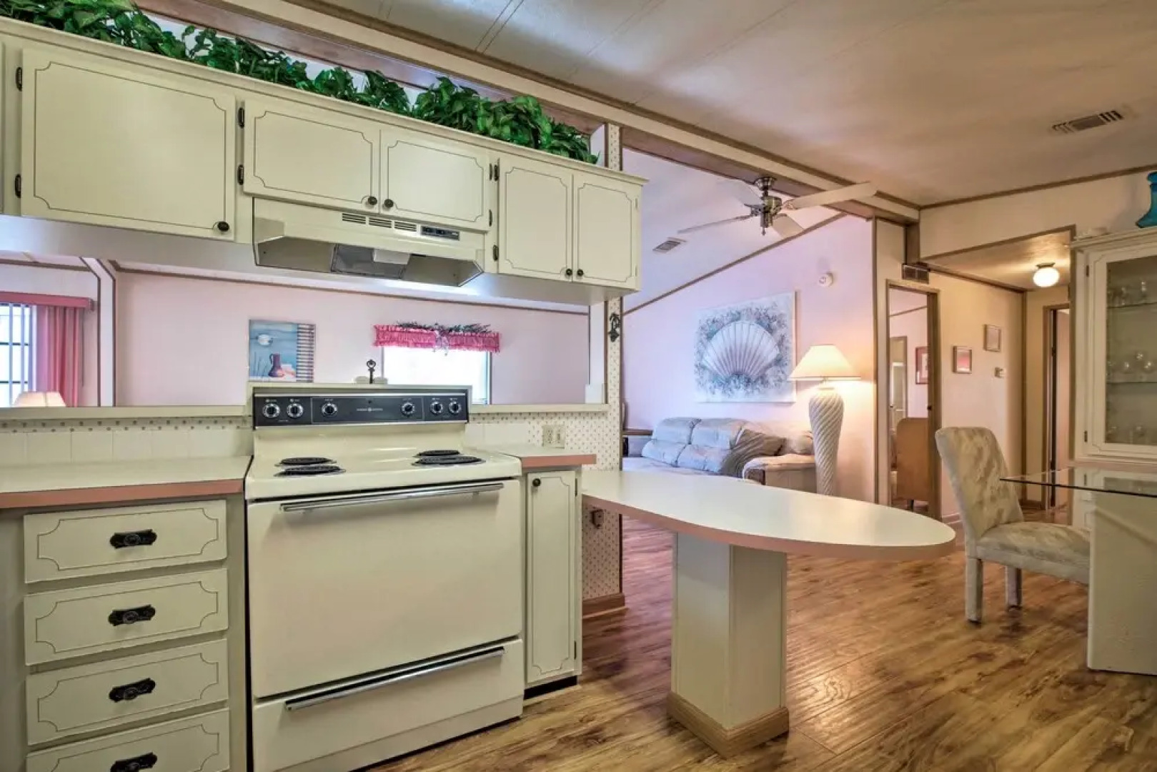 Waterfront Homosassa Home w/ Private Dock & Deck!