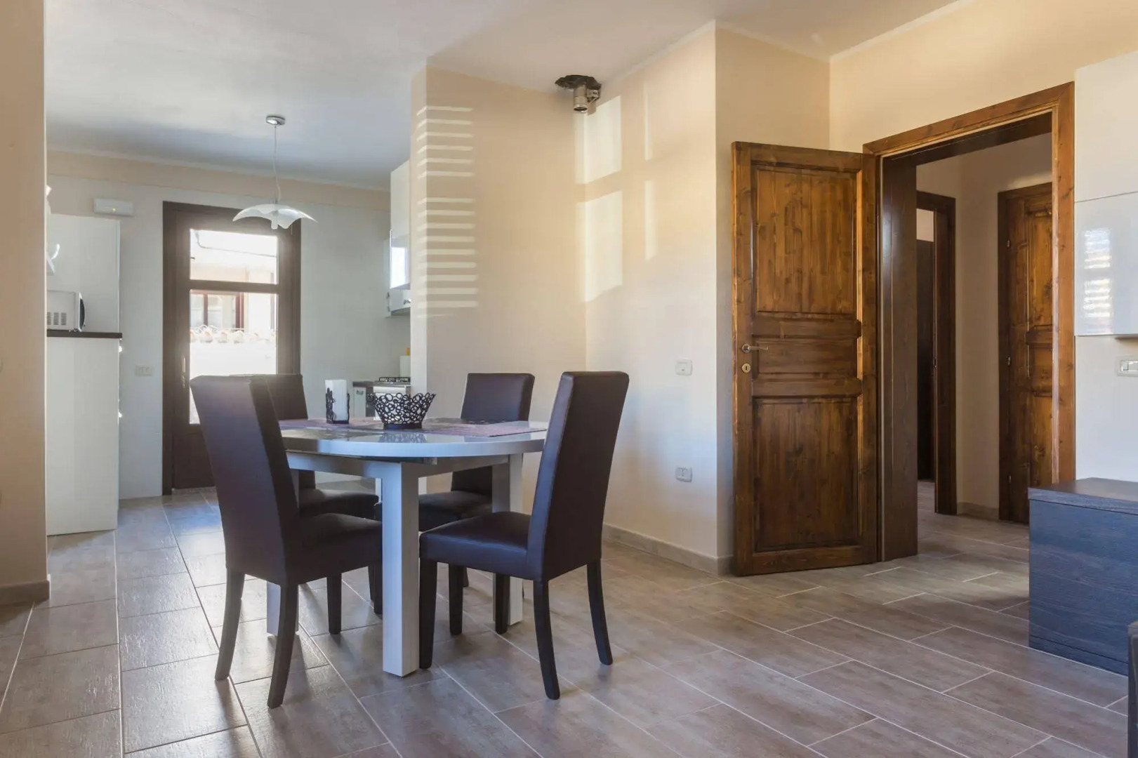 Anaelehouseapartments L.T.B.