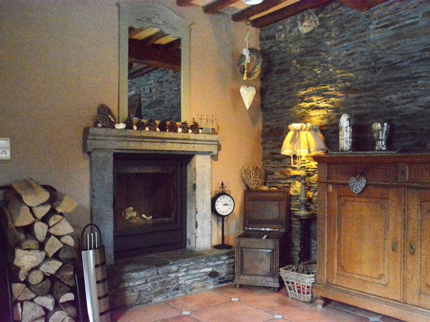 Champlon Villa Near Forest