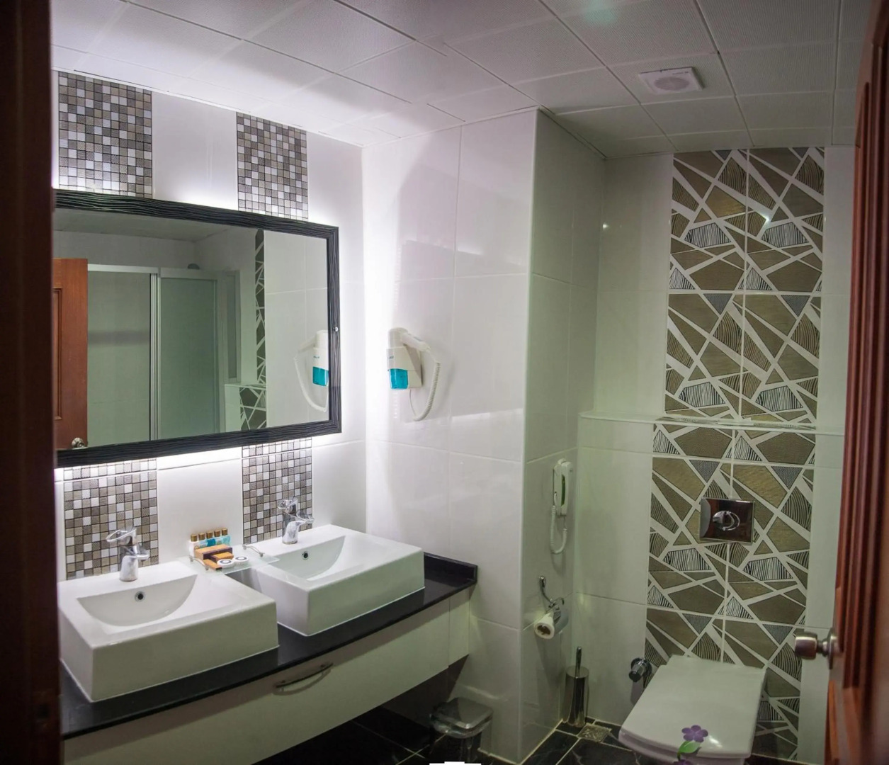 Grand Hotel And Convention Centre Karaman