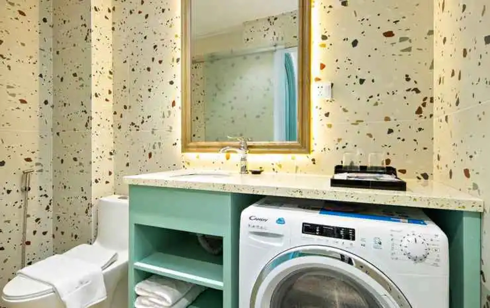 Adaline Hotel & Apartment