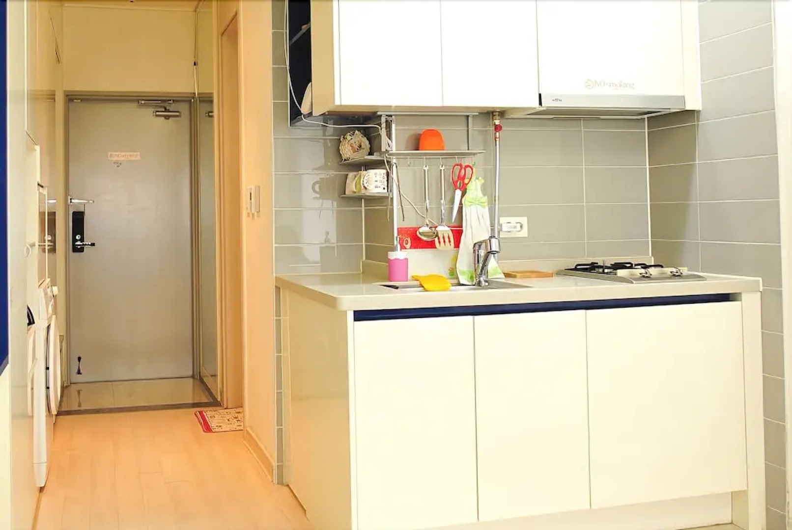 Hitomorrow Residence