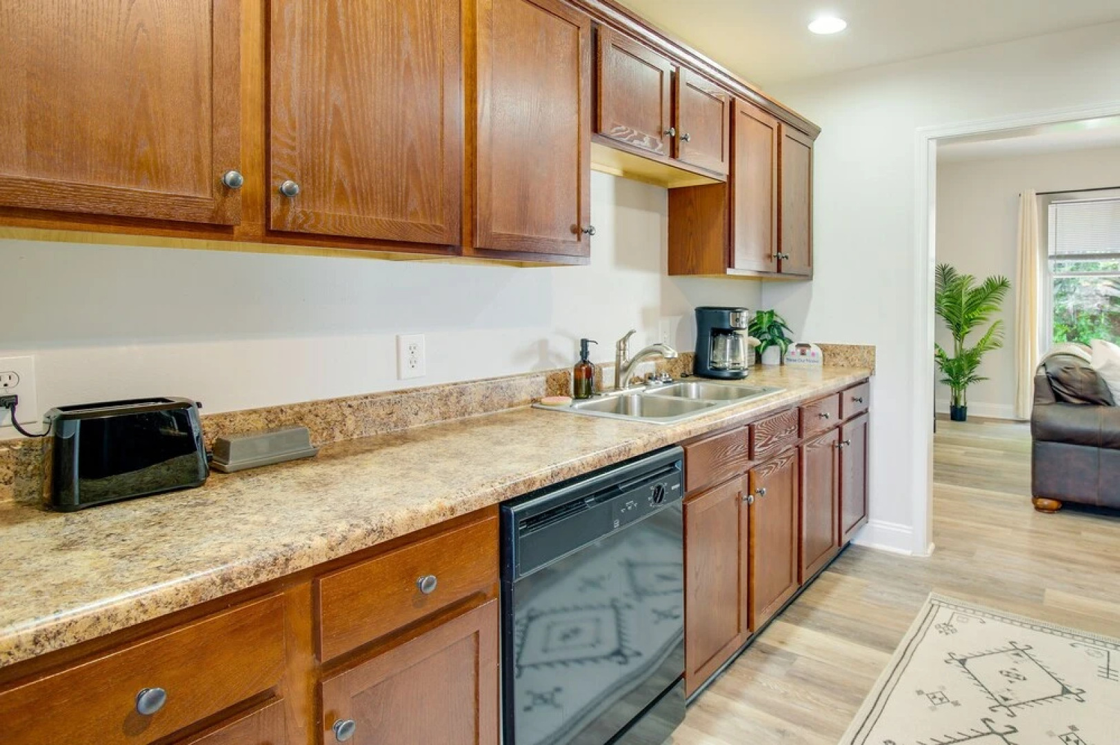 Lynchburg Rental w/ Deck: Near Downtown!