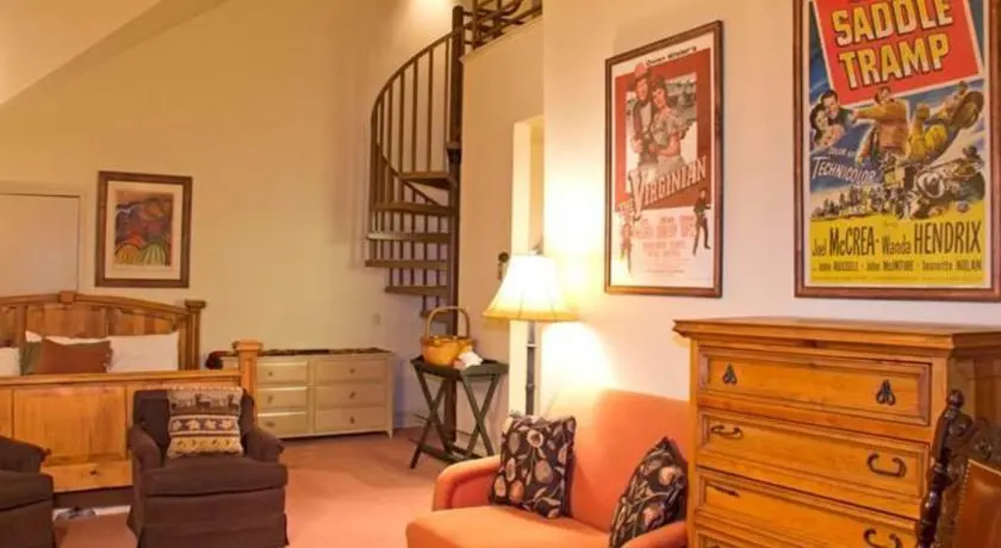 RedAwning Blue Mesa Lodge #41C