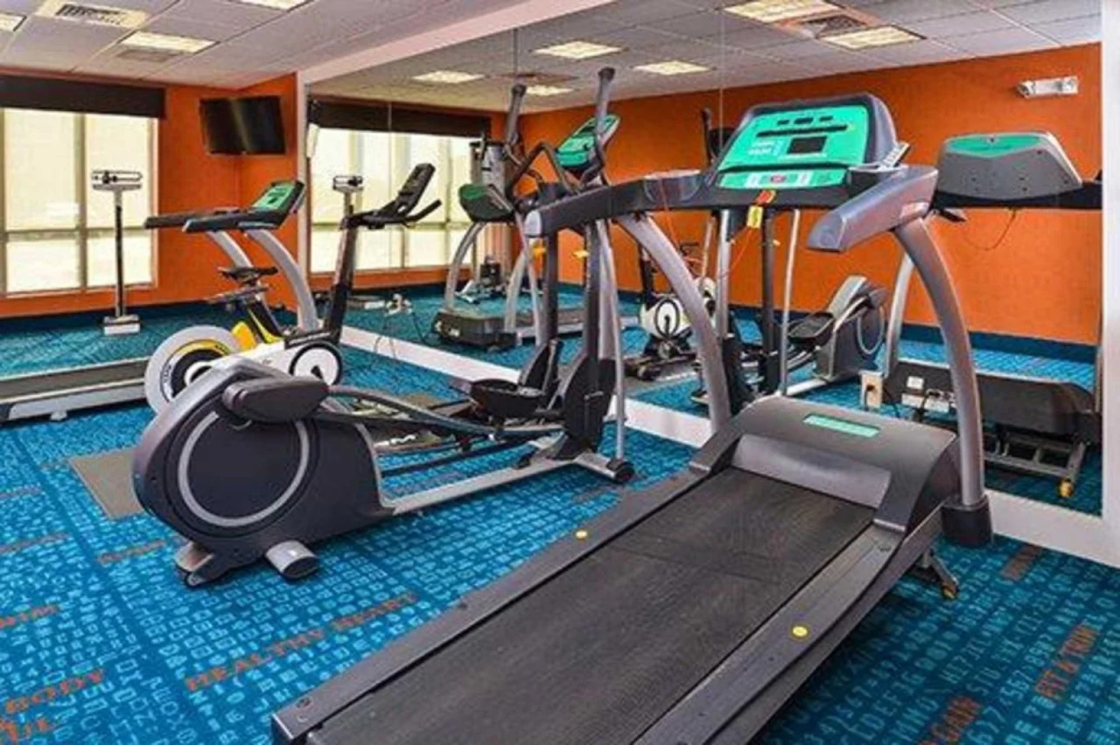 Holiday Inn Express & Suites Junction City by IHG