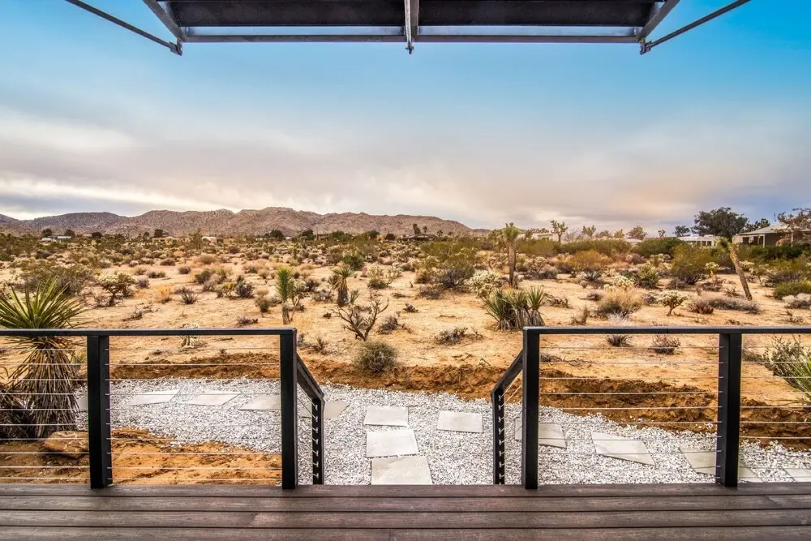 Sagebrush Bungalow - Modern Retreat W/hot Tub, Fire Pit And Bbq! 2 Bedroom Home by RedAwning