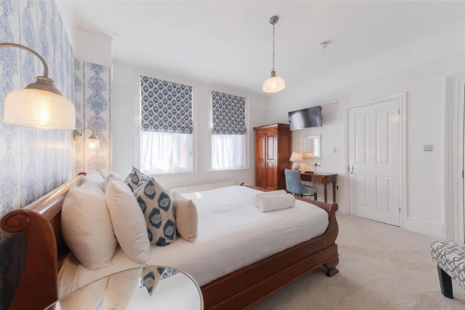 Florence Gardens Hotel & Restaurant