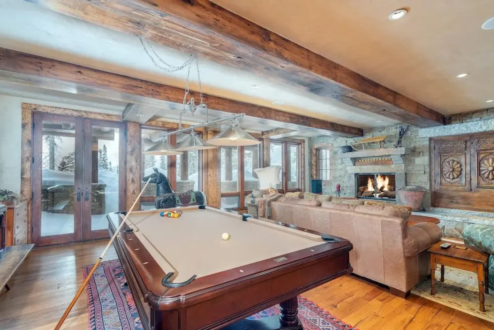 Hilltop Hideaway - Expansive Views From This Private Estate, Hot Tub, Pool Table