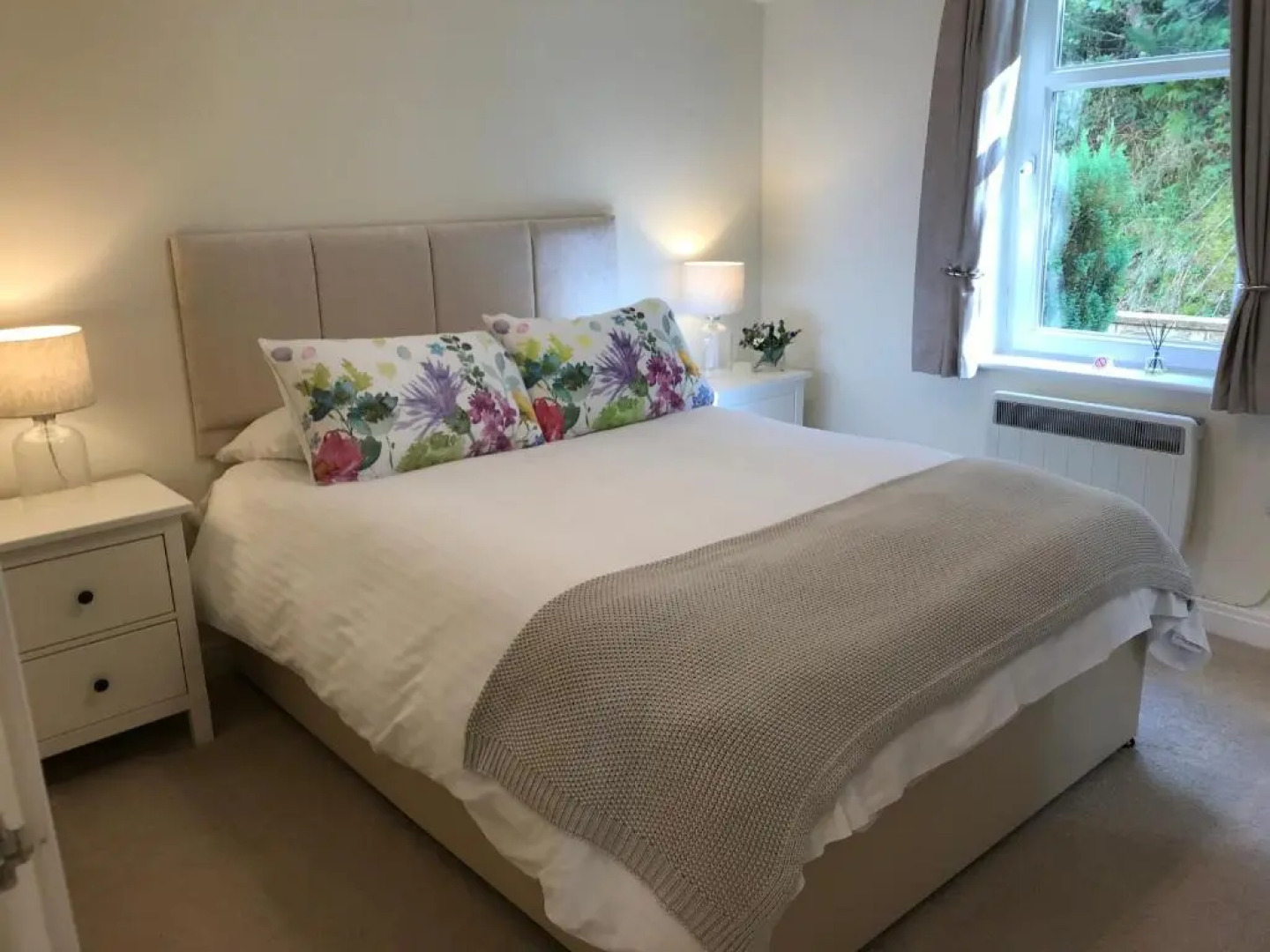 Conaglen, 2 Bedroom Lochside Flat