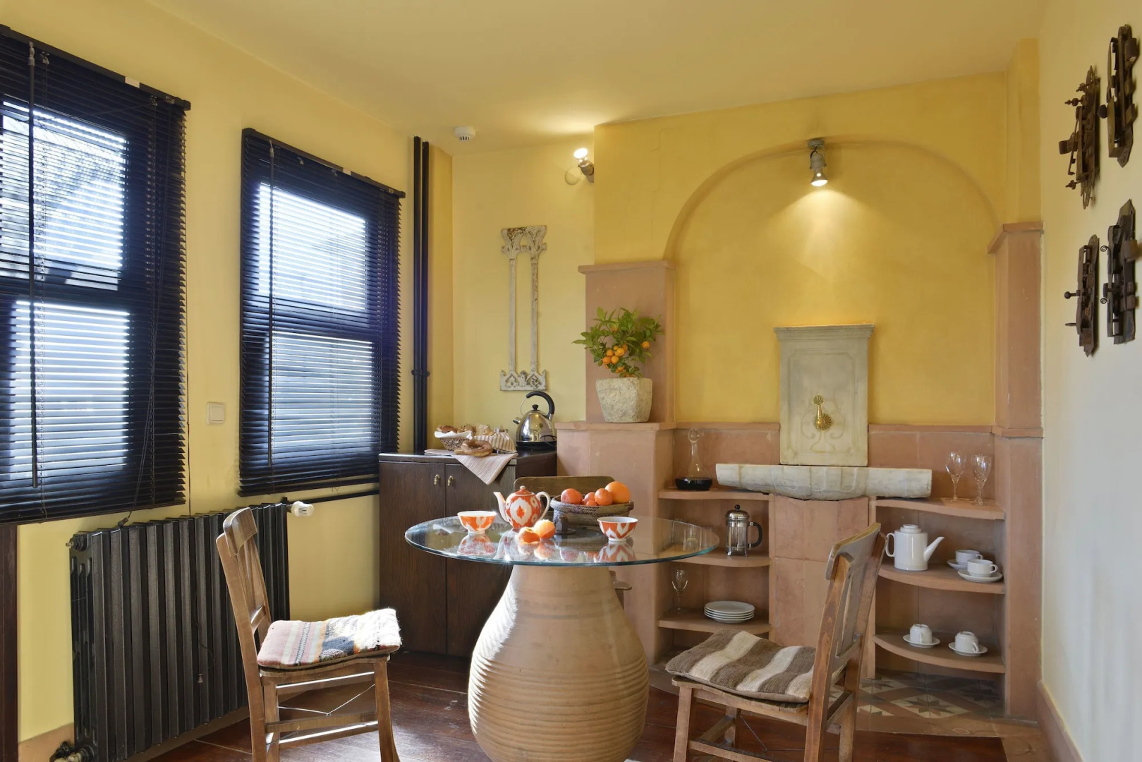 Hotel Empress Zoe