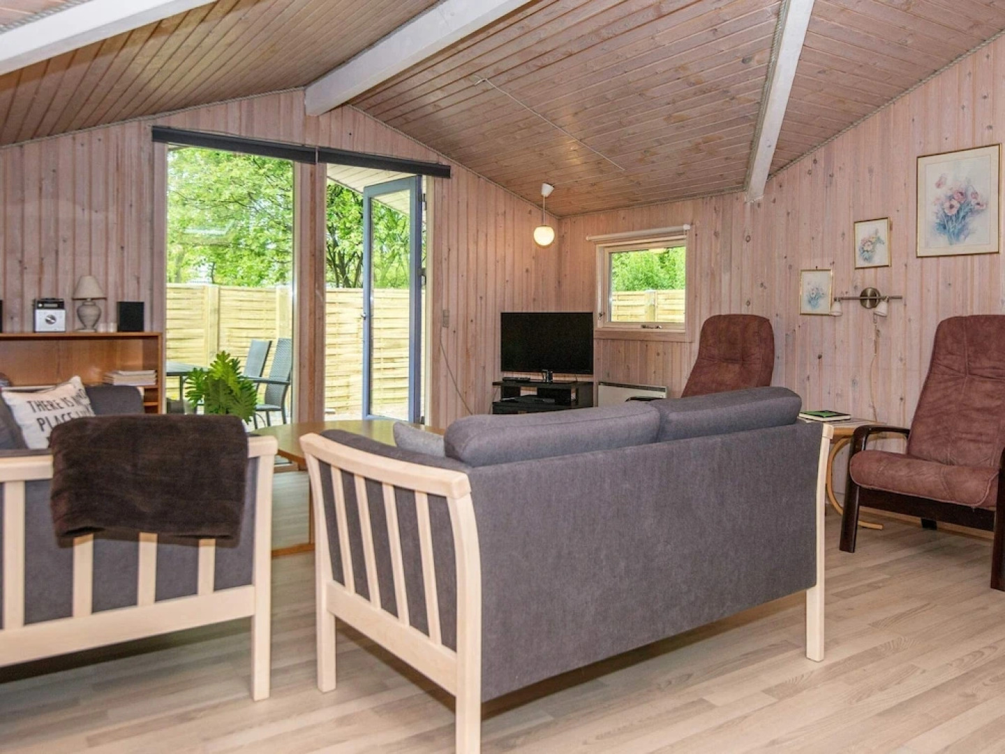 Cozy Holiday Home in Arrild Jutland with Whirlpool