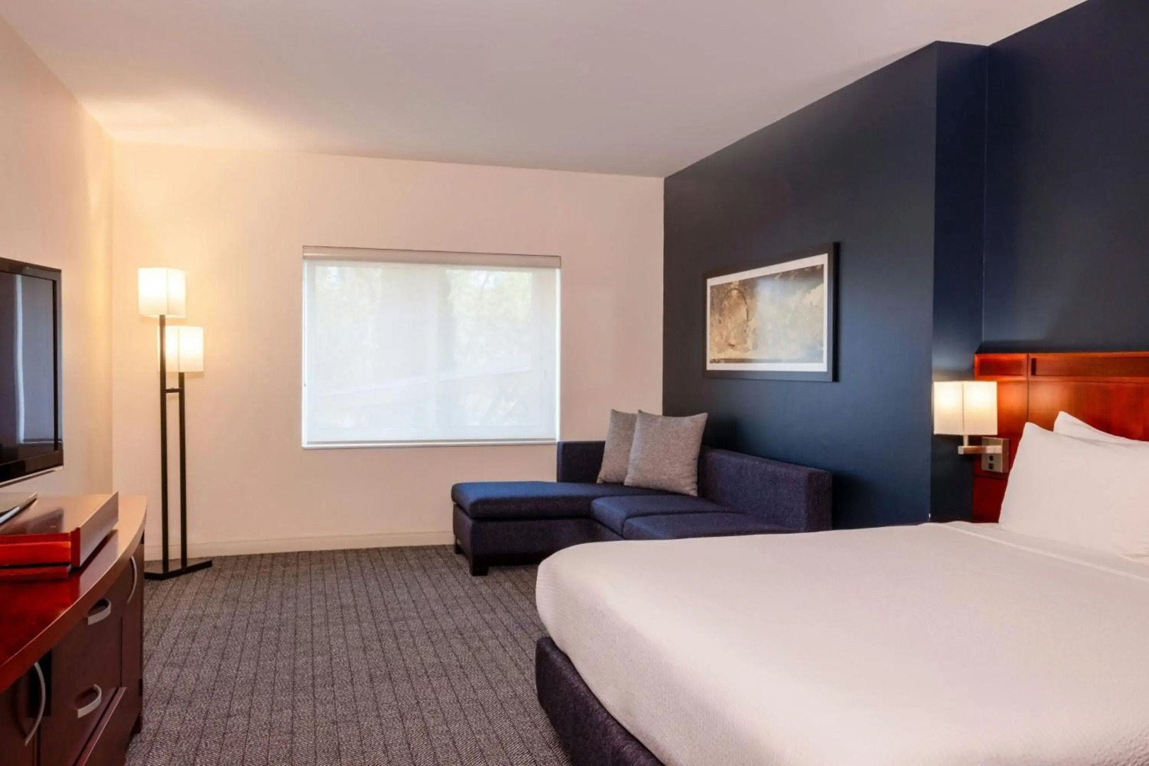 Courtyard Toluca Tollocan