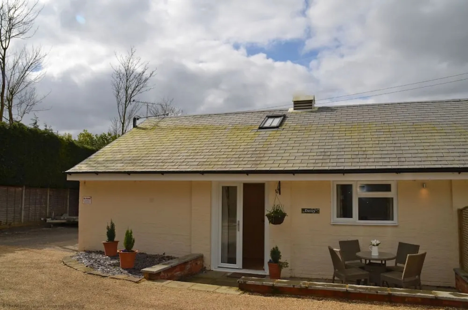Daisy Cottage