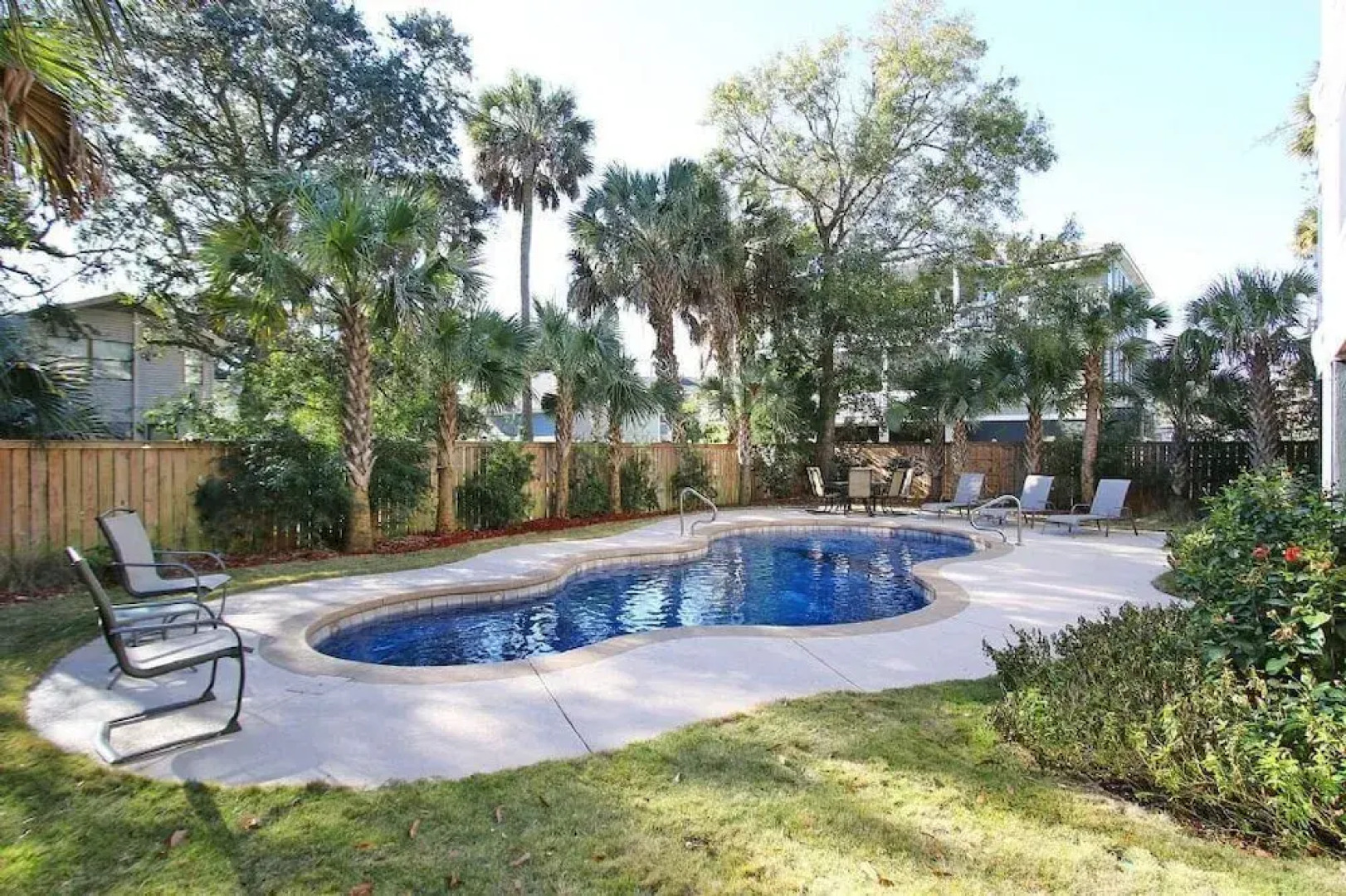 2602 Hartnett Boulevard