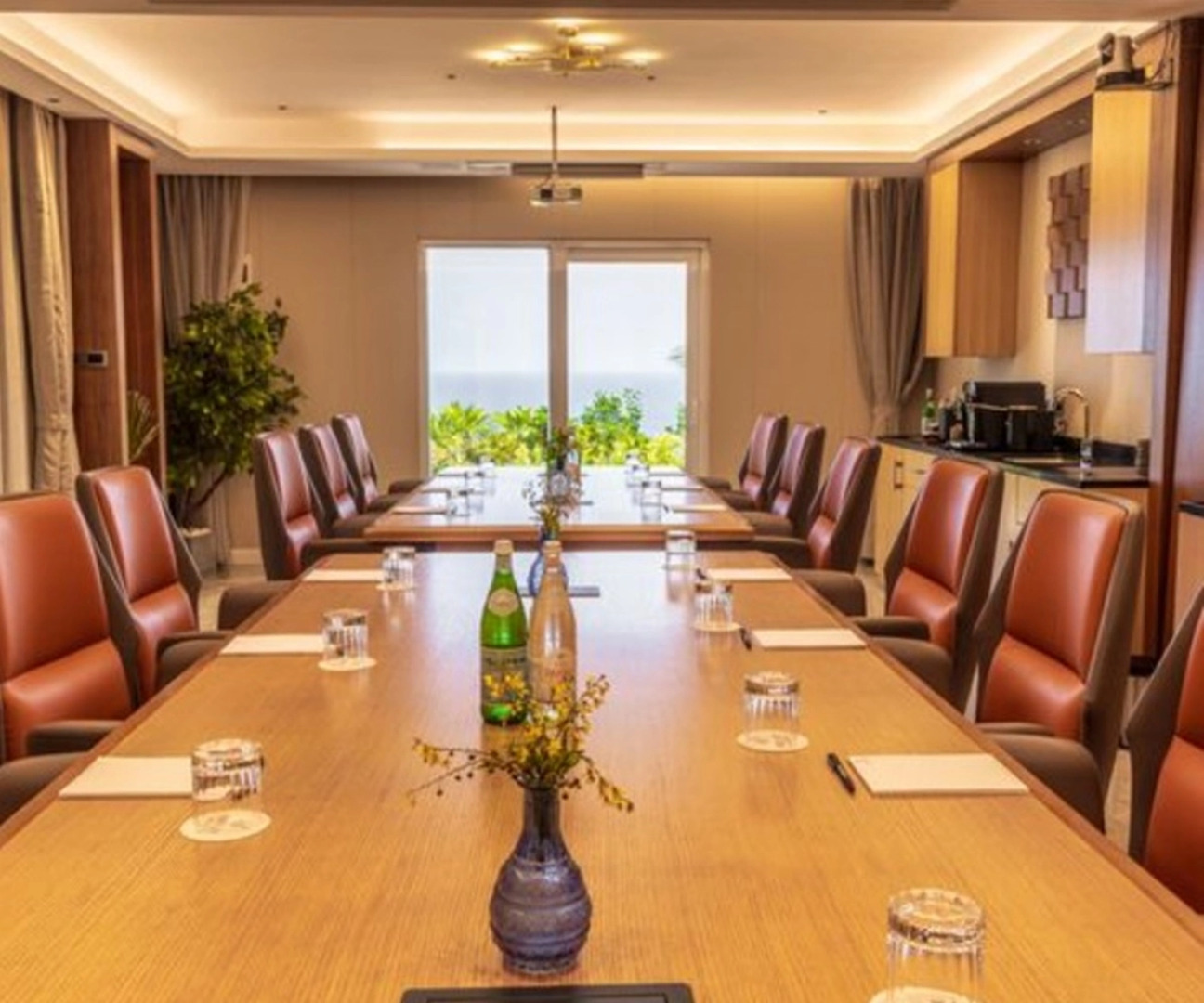 Golden Rock Dive And Nature Resort