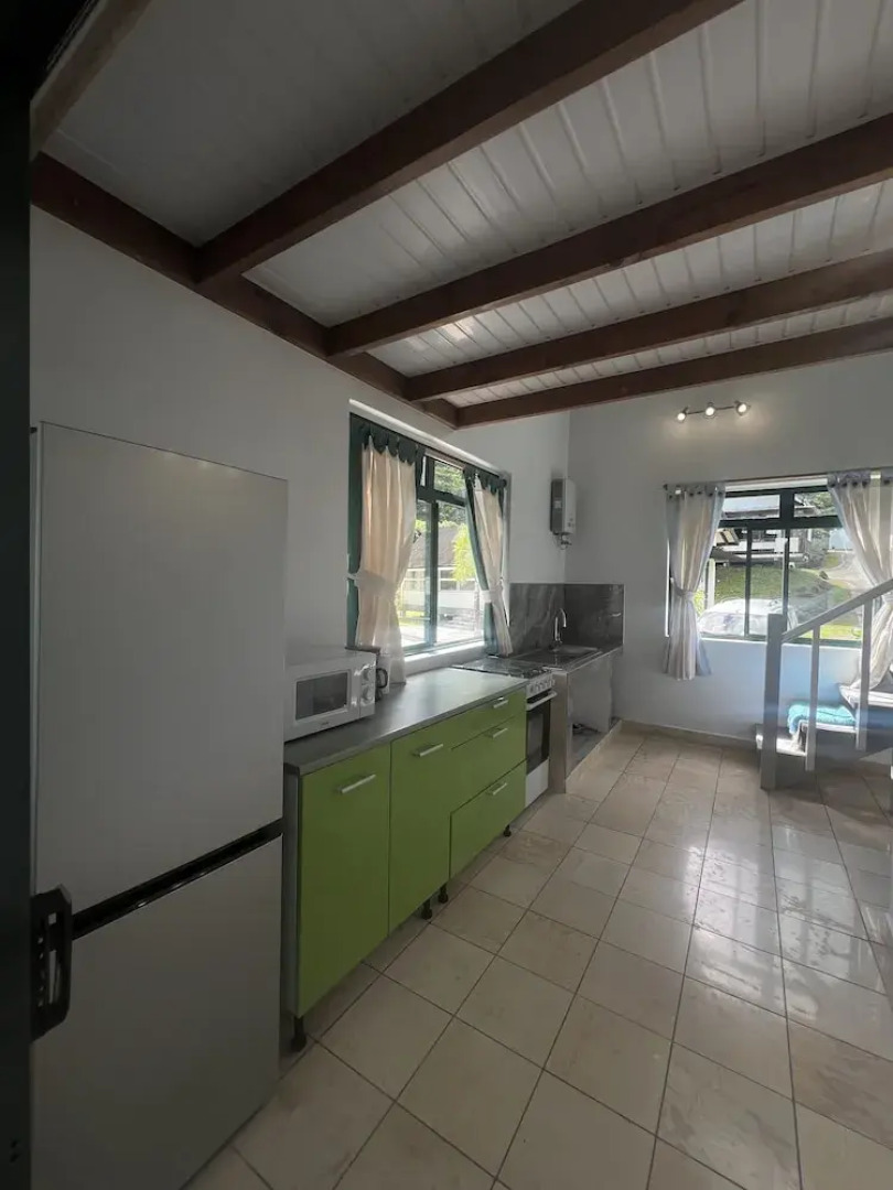 Tiare Faaroa Bay Villa