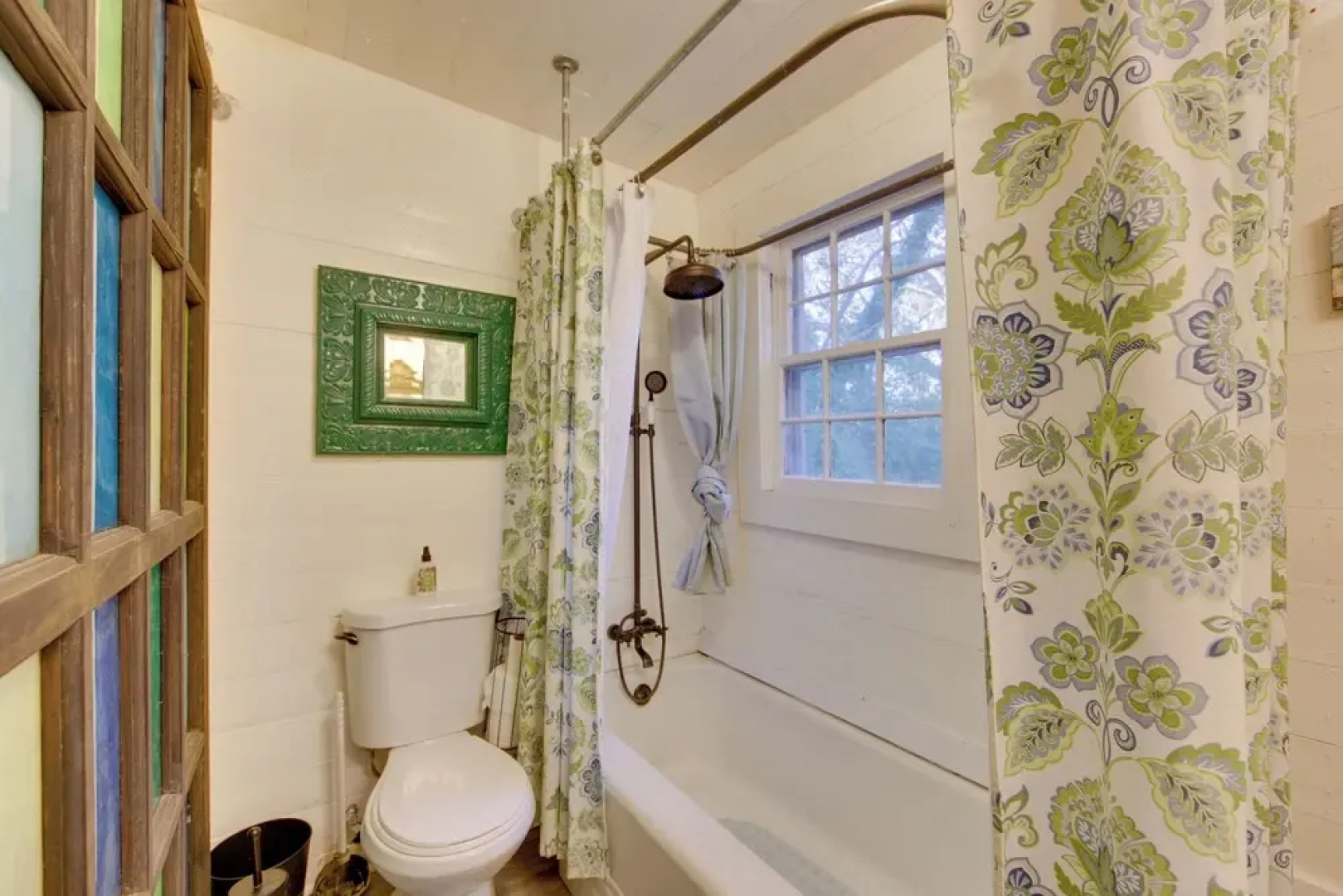 Historic Marshall Log Cabin < 1 Mi to Dtwn!