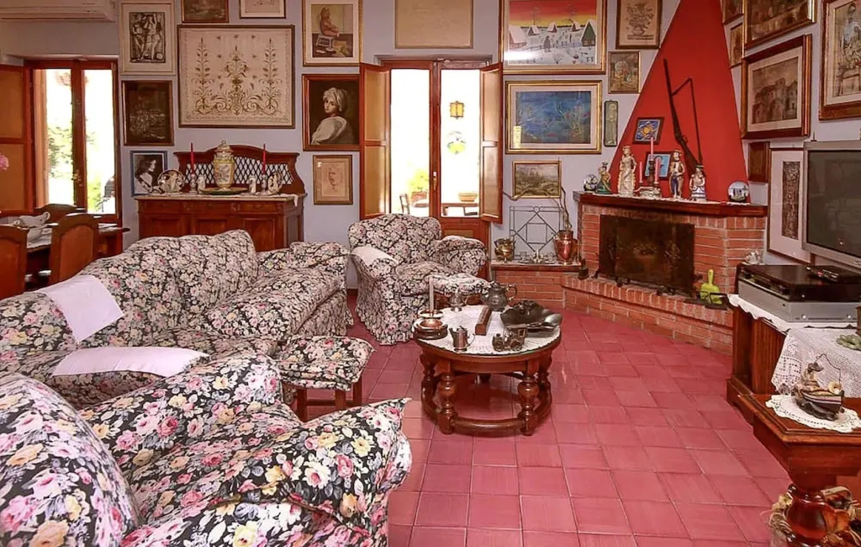 Stunning Home in Ardea With 4 Bedrooms and Wifi