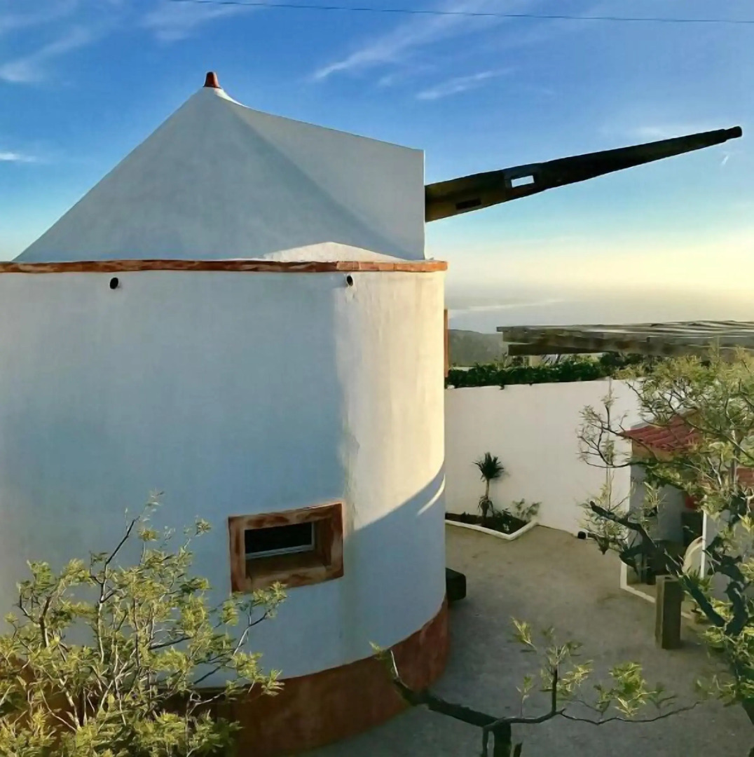 Pura Vida Atlantic Lodge