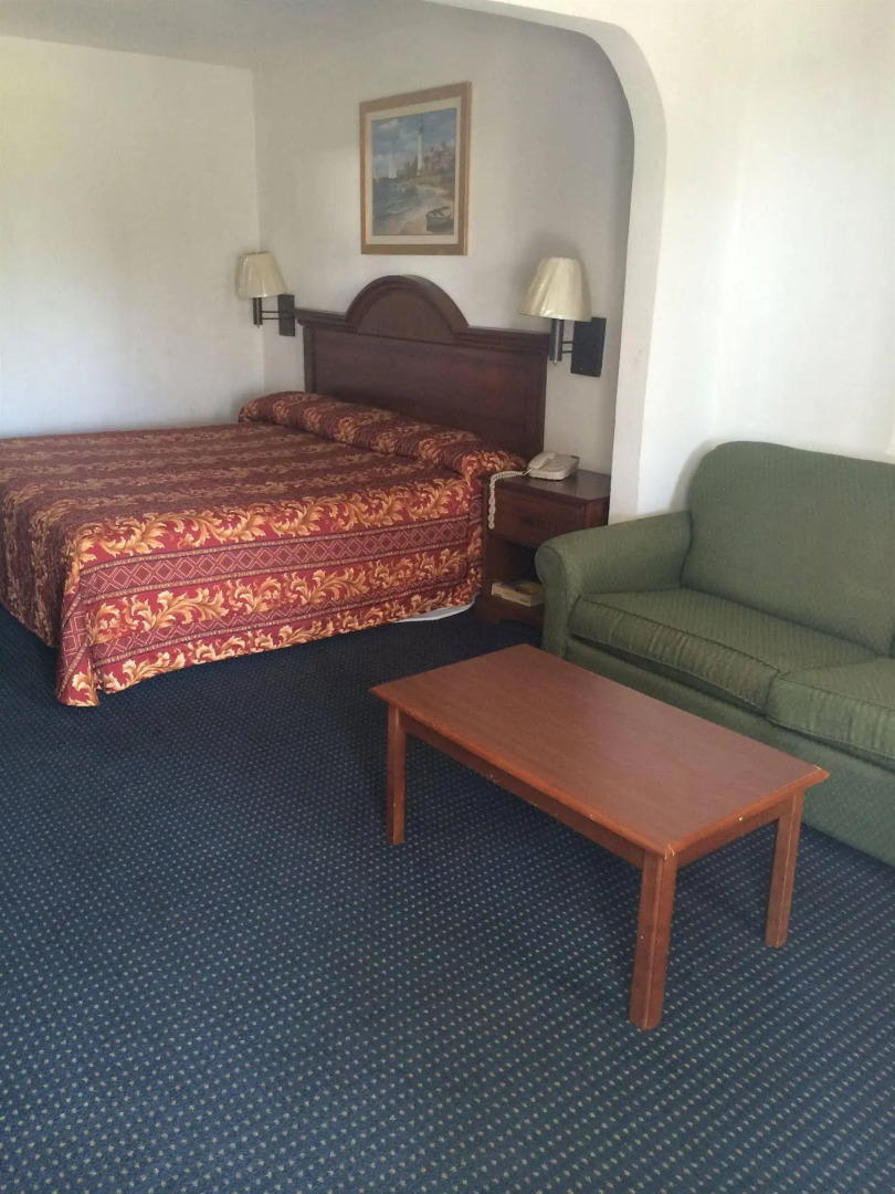 Econo Lodge Biloxi Beach