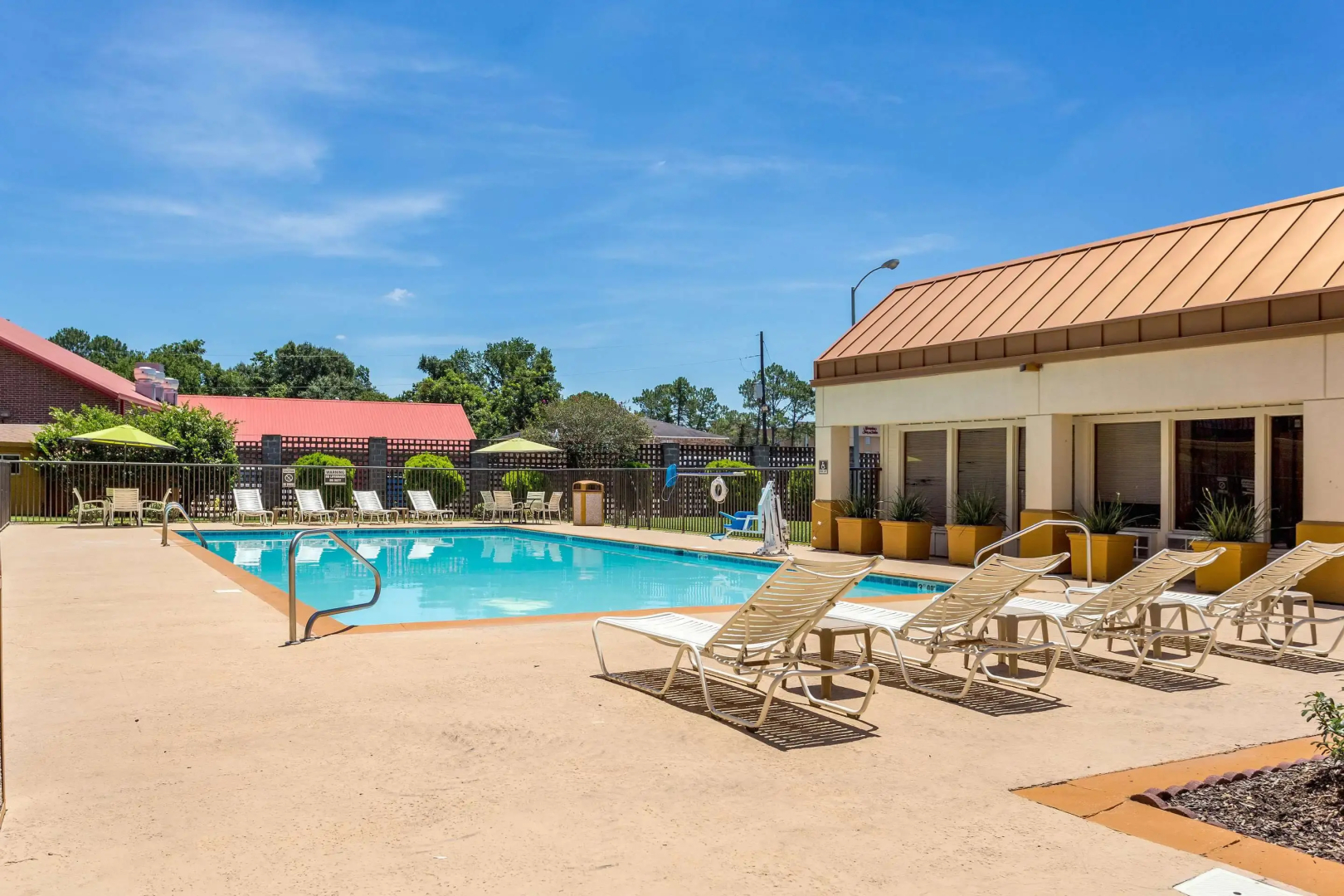 Quality Inn & Suites Baton Rouge West – Port Allen
