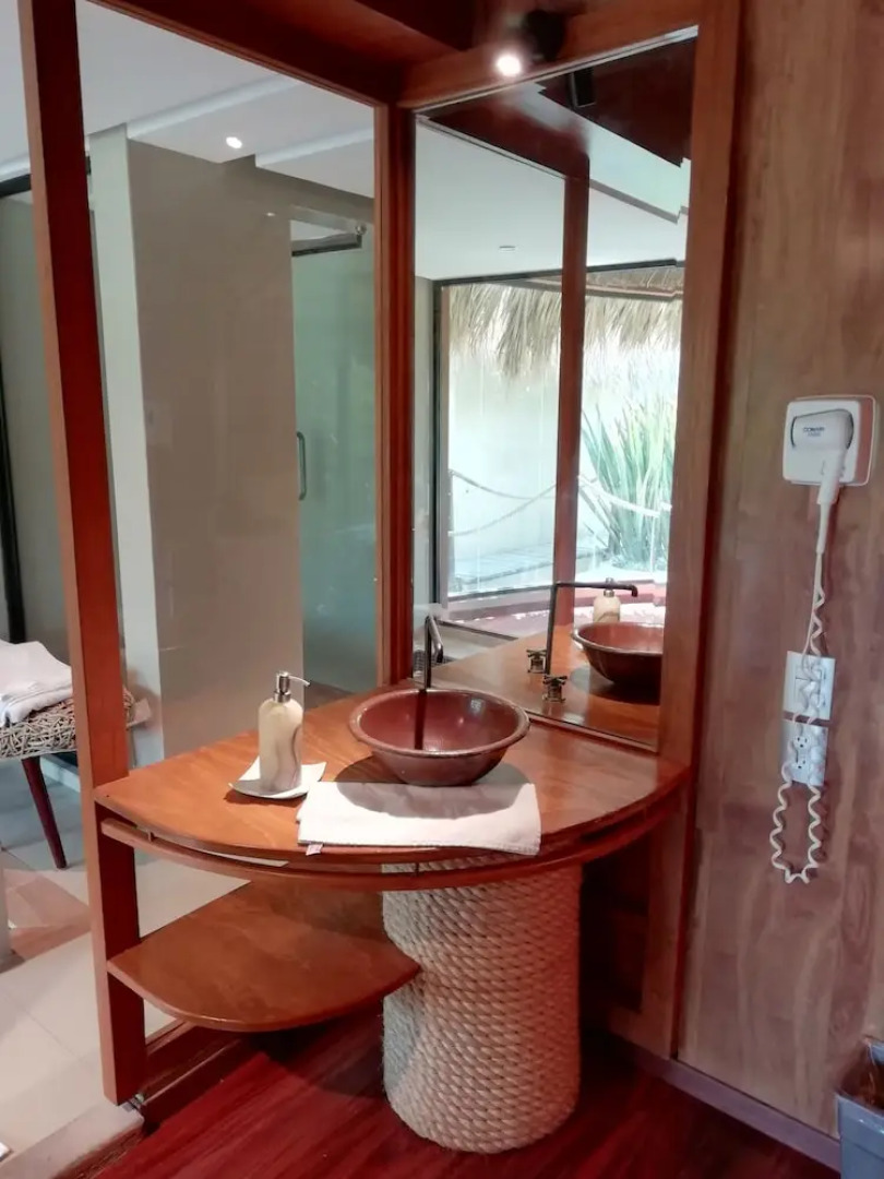 Thai Lagoon Select Motel