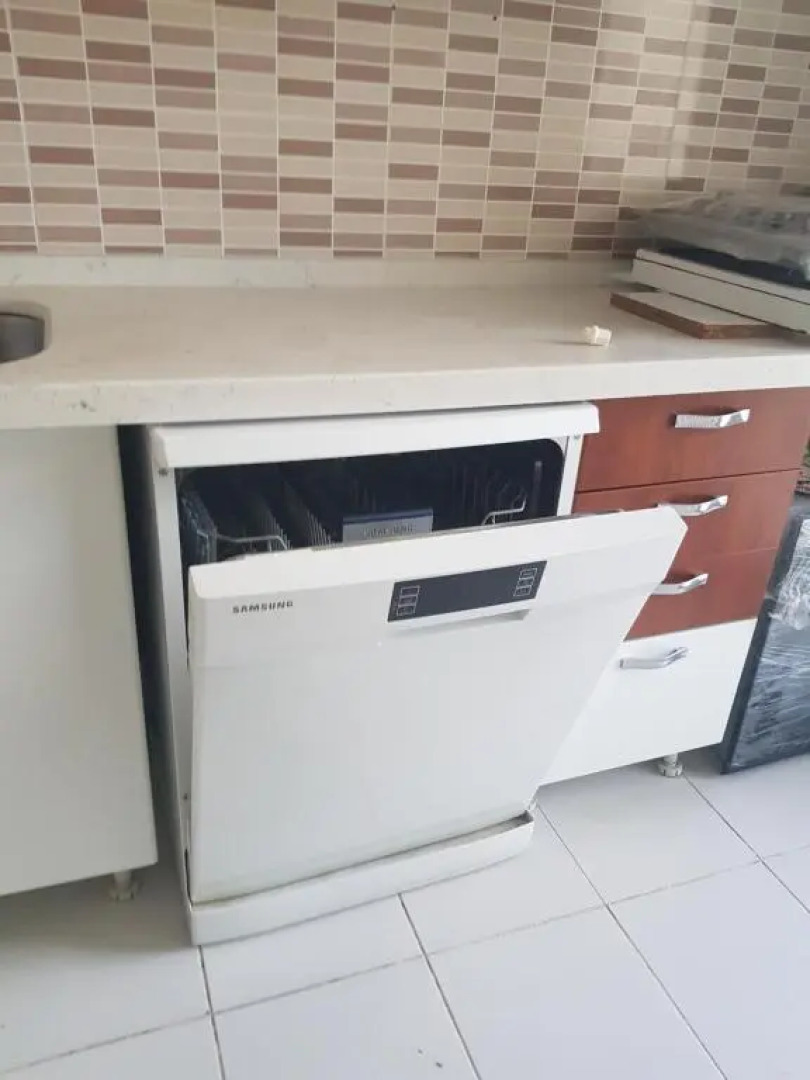 White Appartment in Istanbul