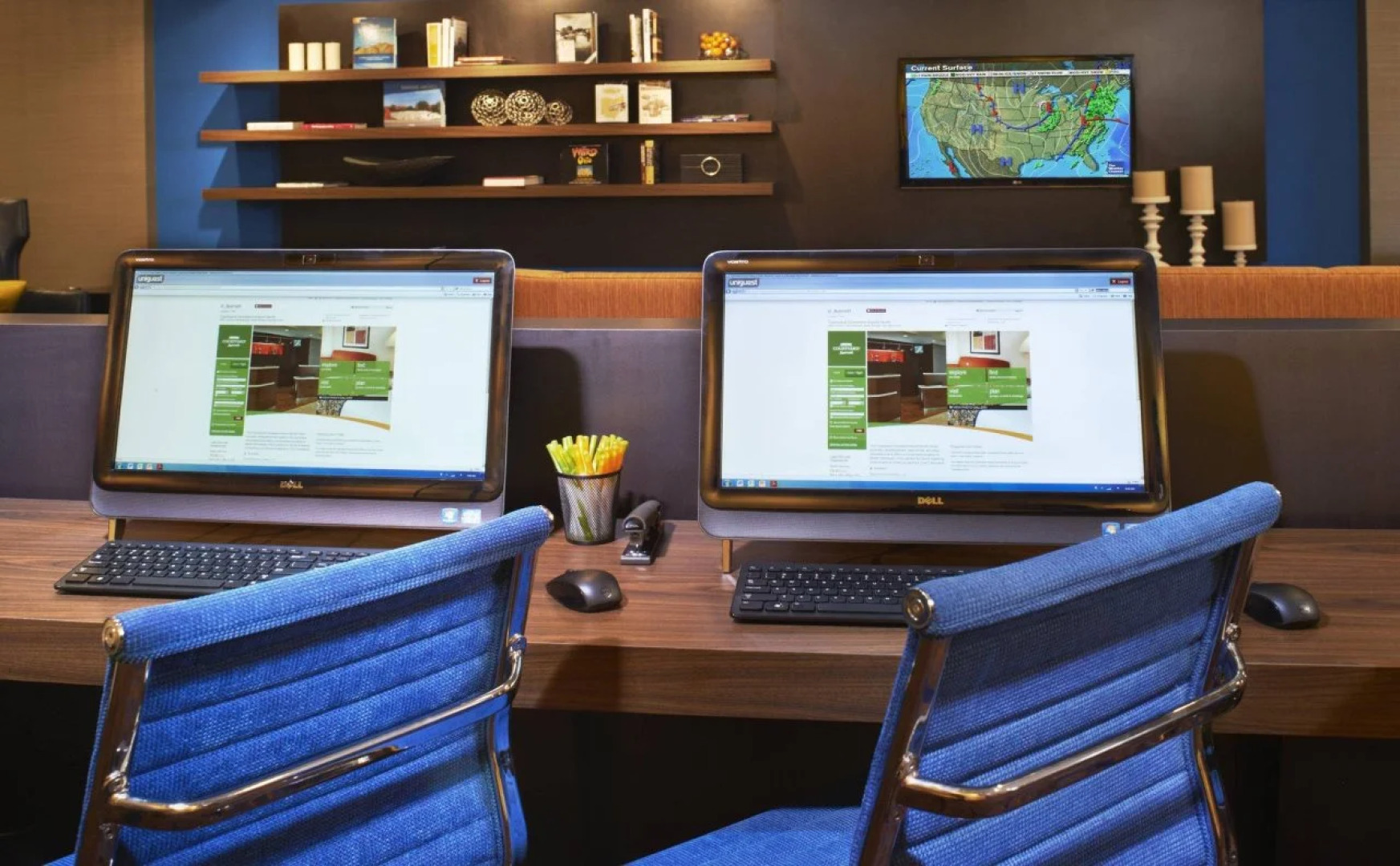 Courtyard by Marriott Cleveland Airport North