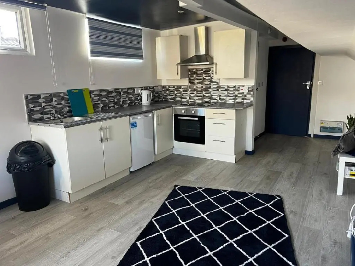 Empire Fleetwood Apartments - Windsor Terrace