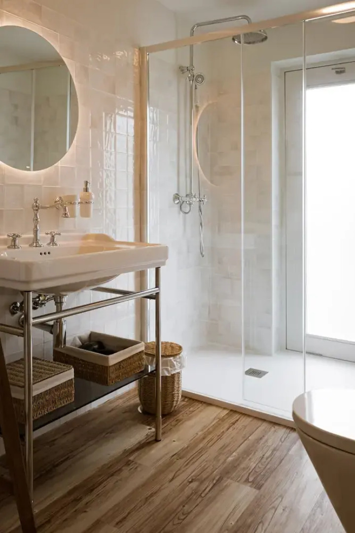 Imago Houses 1 - by MET