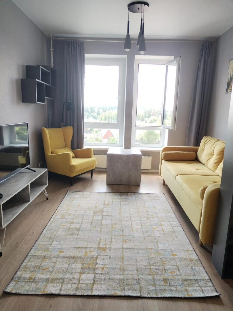 Апартаменты на проспекте Новосередневский 19