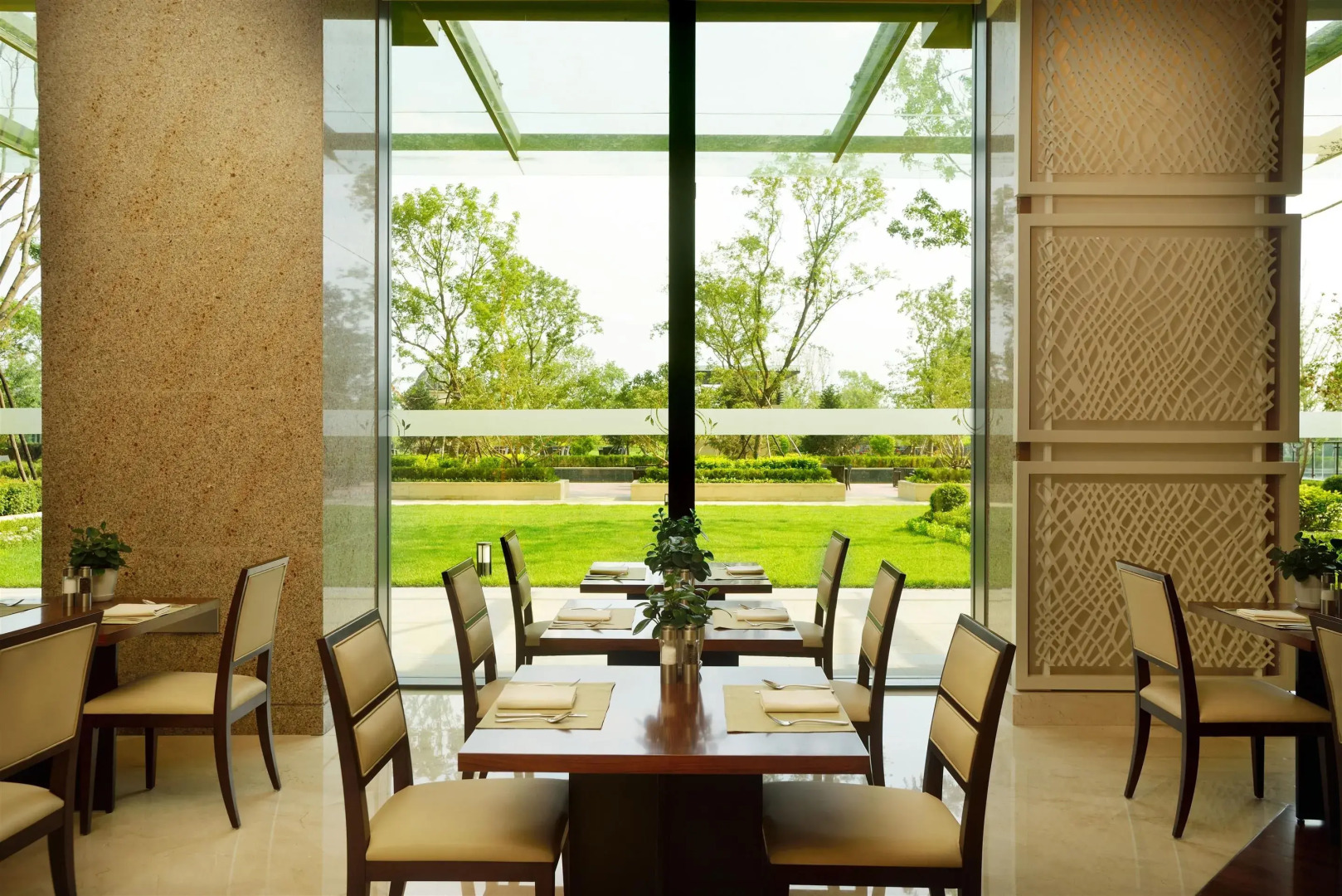 Sheraton Shenyang South City Hotel