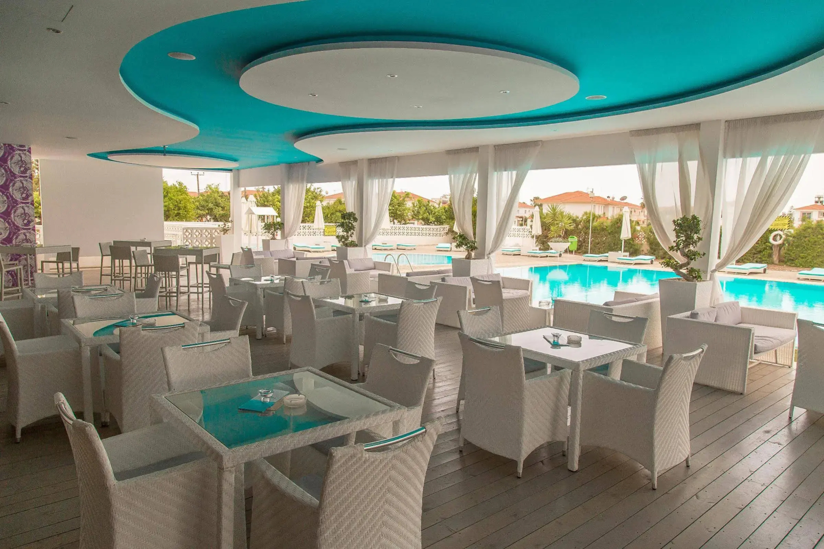 Sveltos Hotel