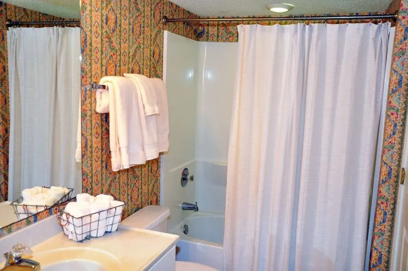 Windy Hill Dunes 701 4 Br condo by RedAwning