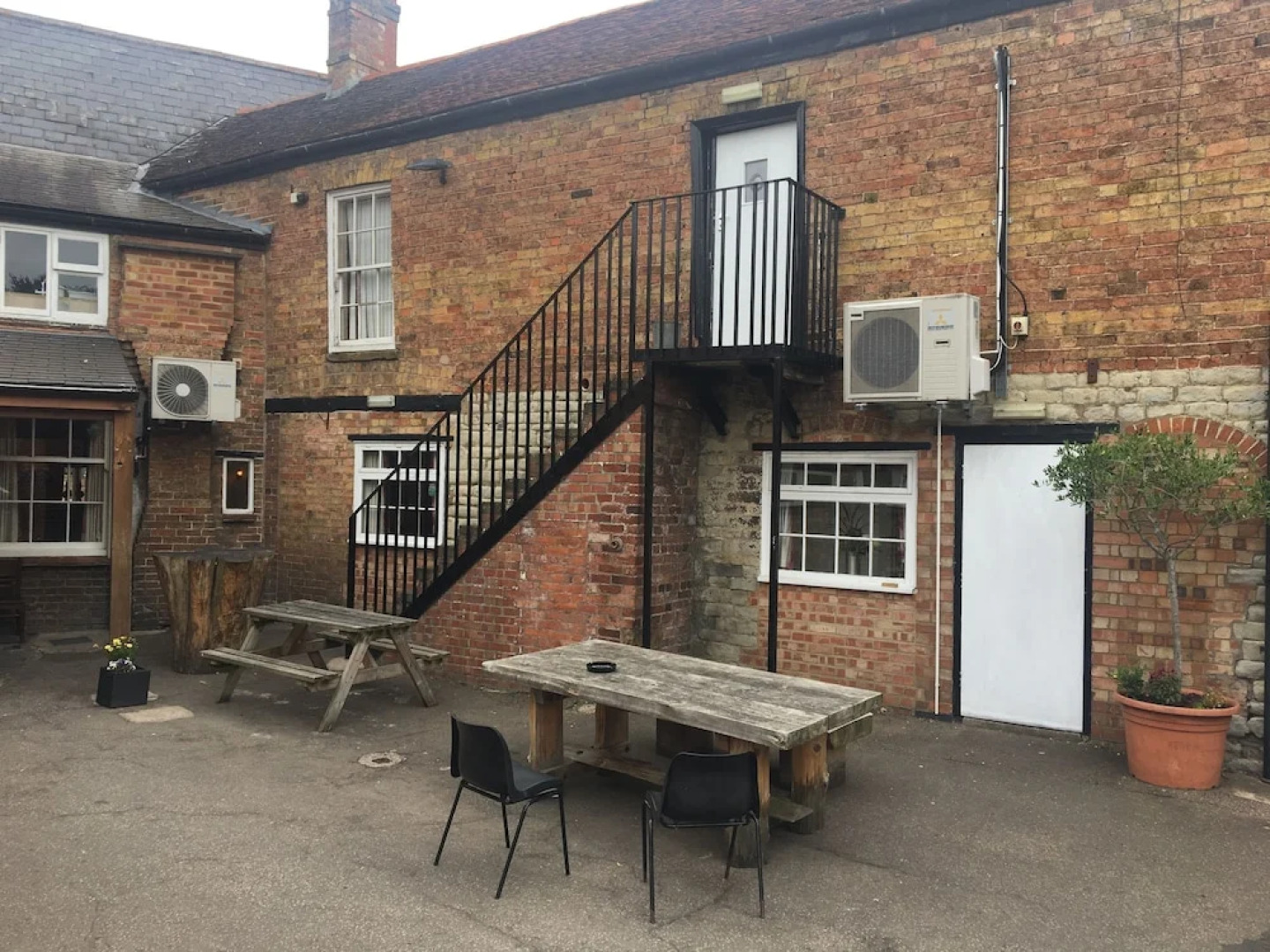 El Cafe at The White Swan