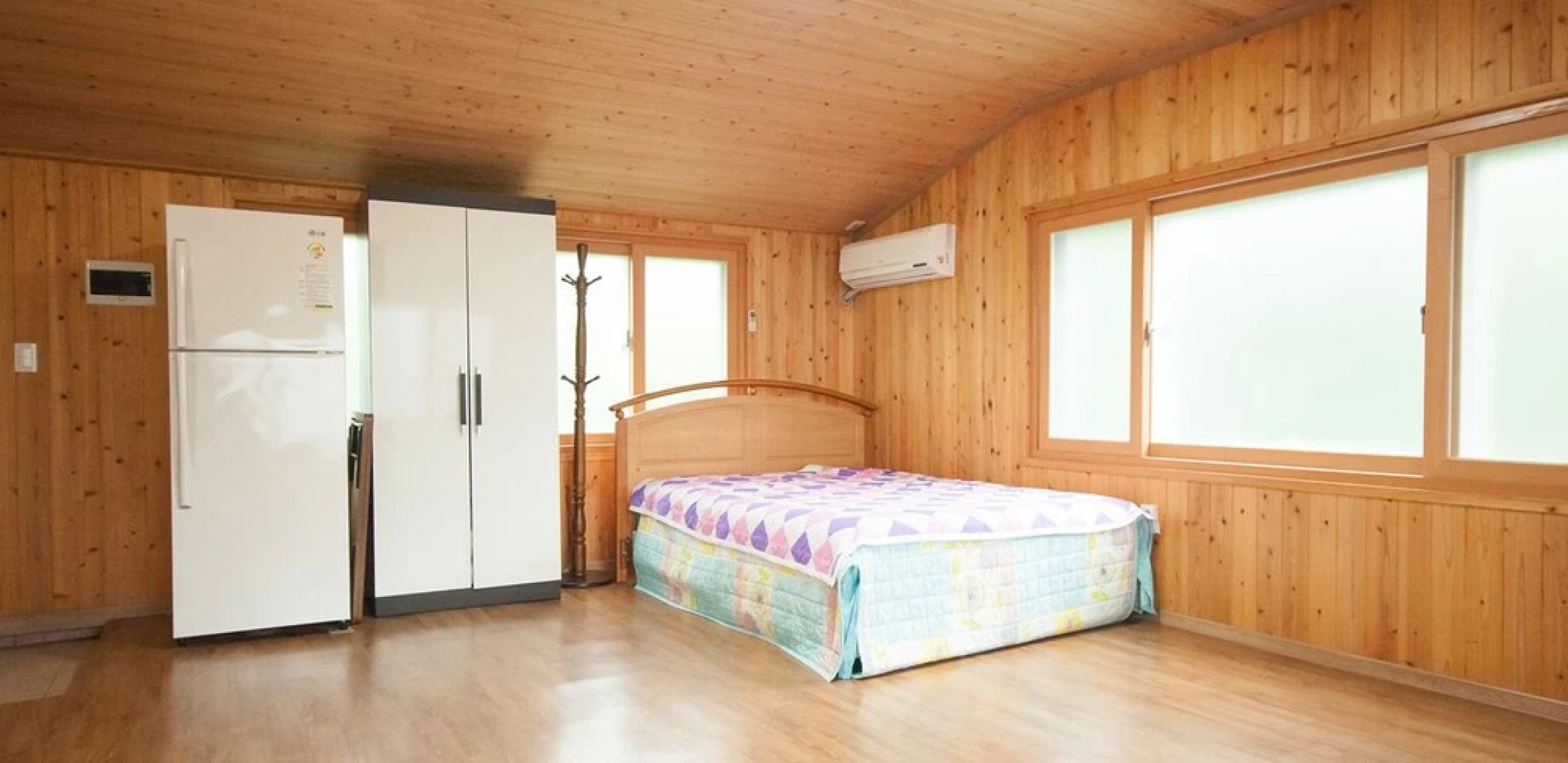 Sanchung Nari Flower Pension