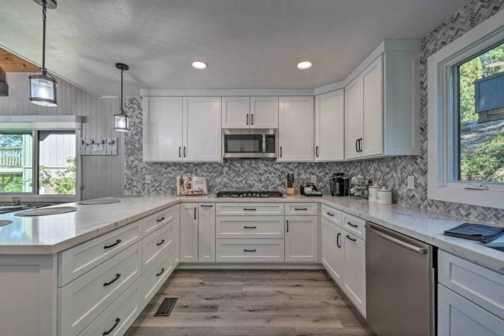 Airy Alpine Getaway w/ Lake Arrowhead Views!