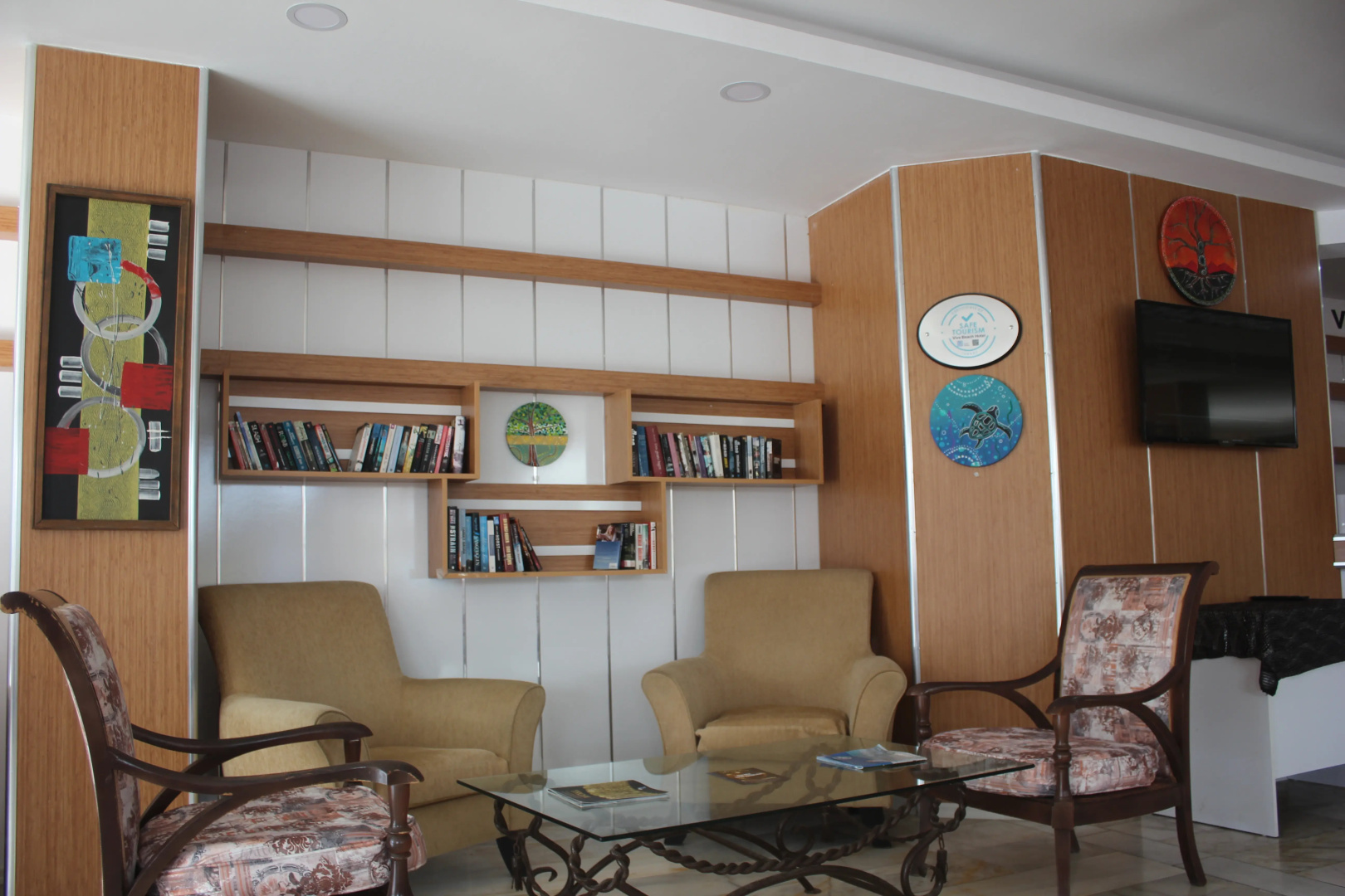 Vi̇va Beach Hotel