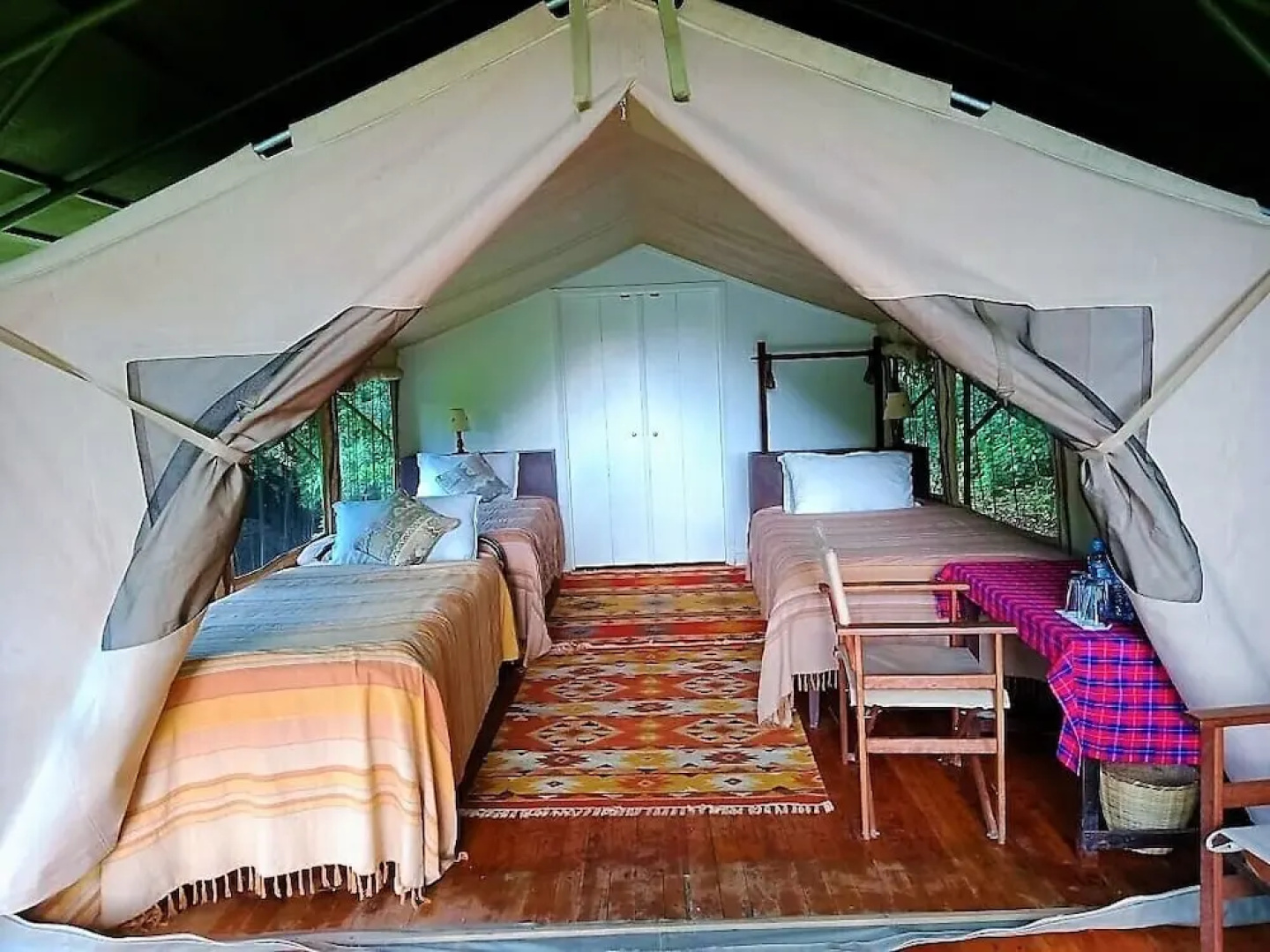 Sekenani Camp