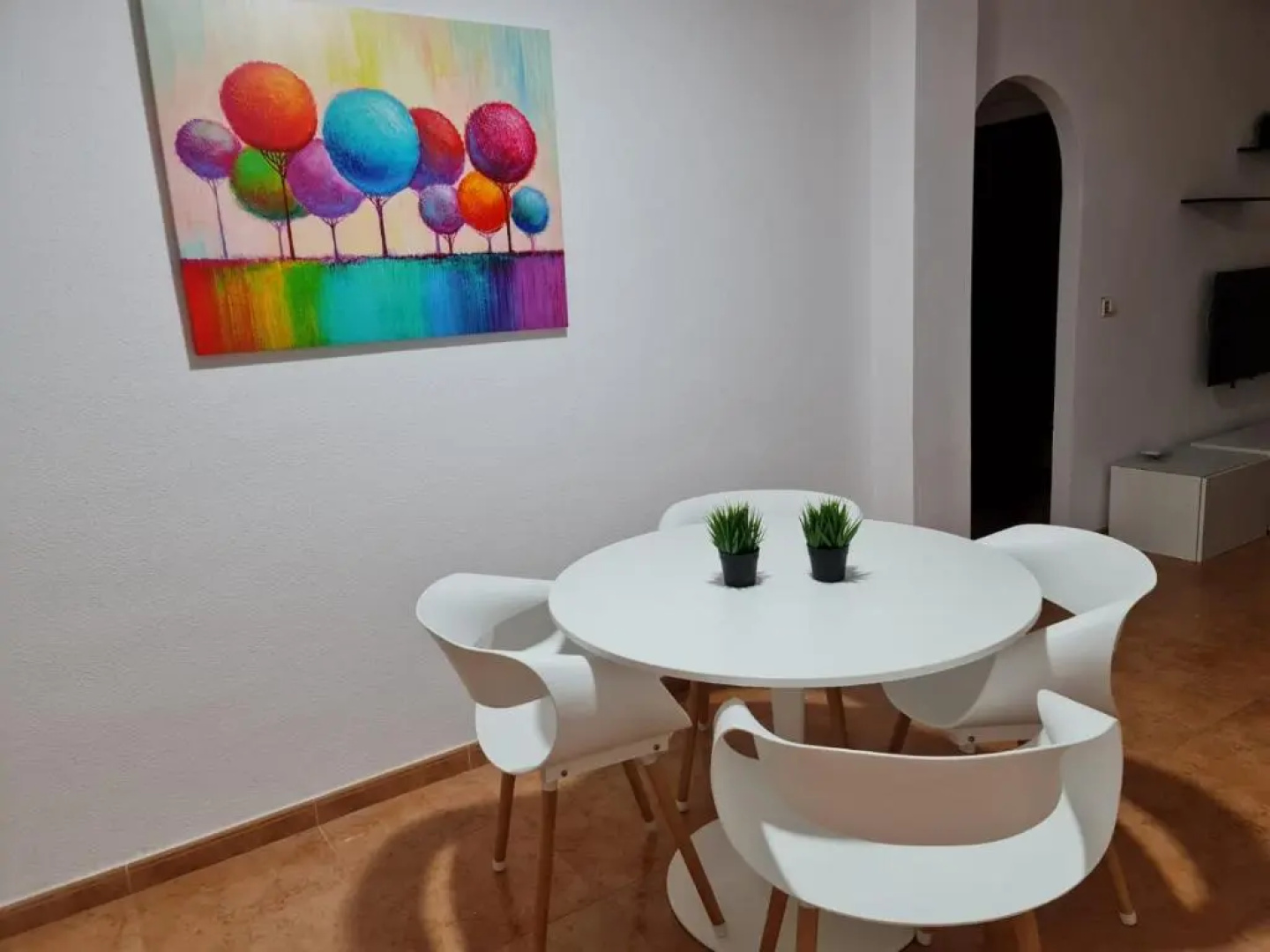 Centrally Located Apartment in the Beautiful Town of Los Alcazares - RDA28LA