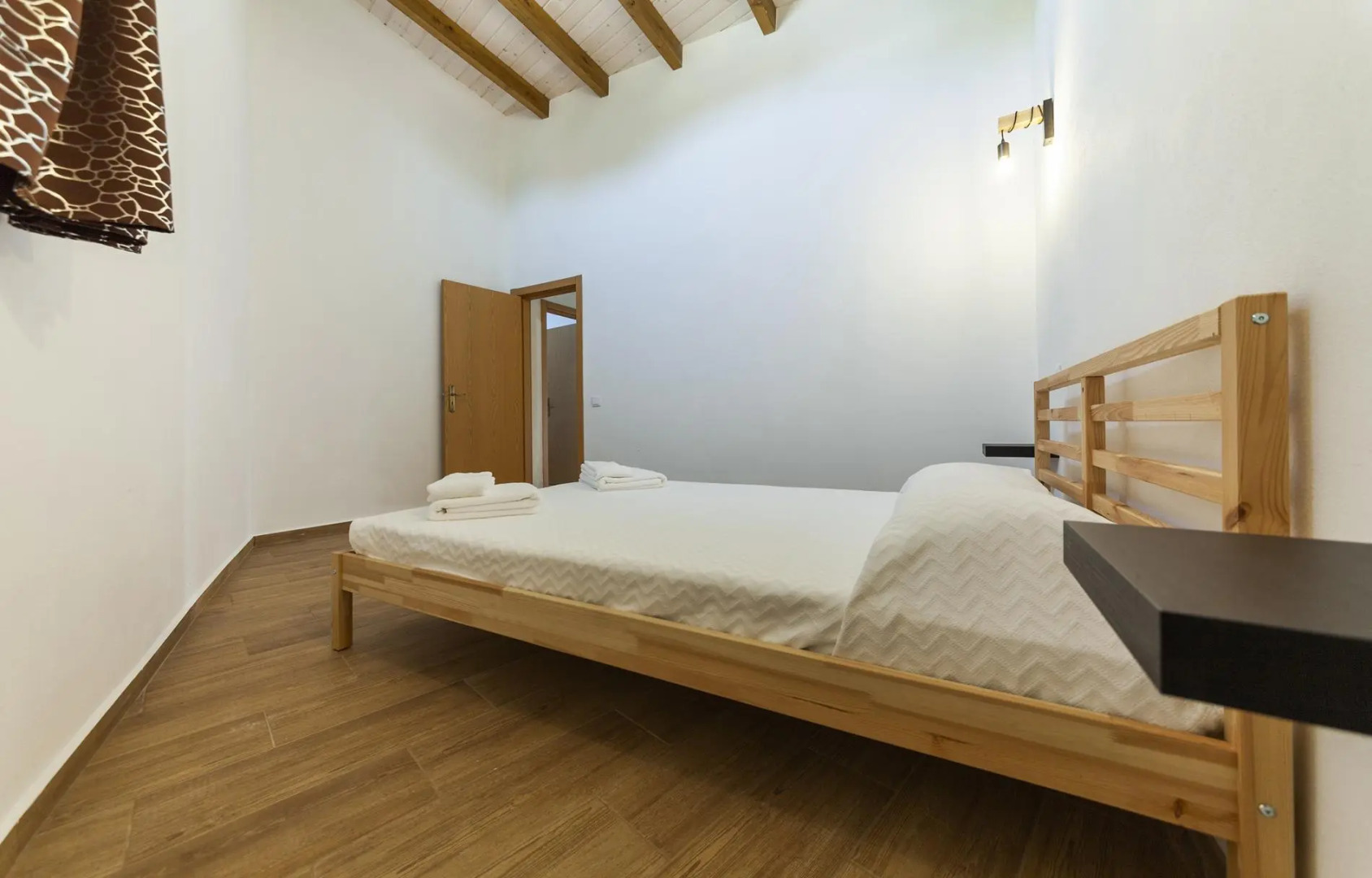 I 5 - 3 Bed Apartment in St. Johns Countryside Getaway