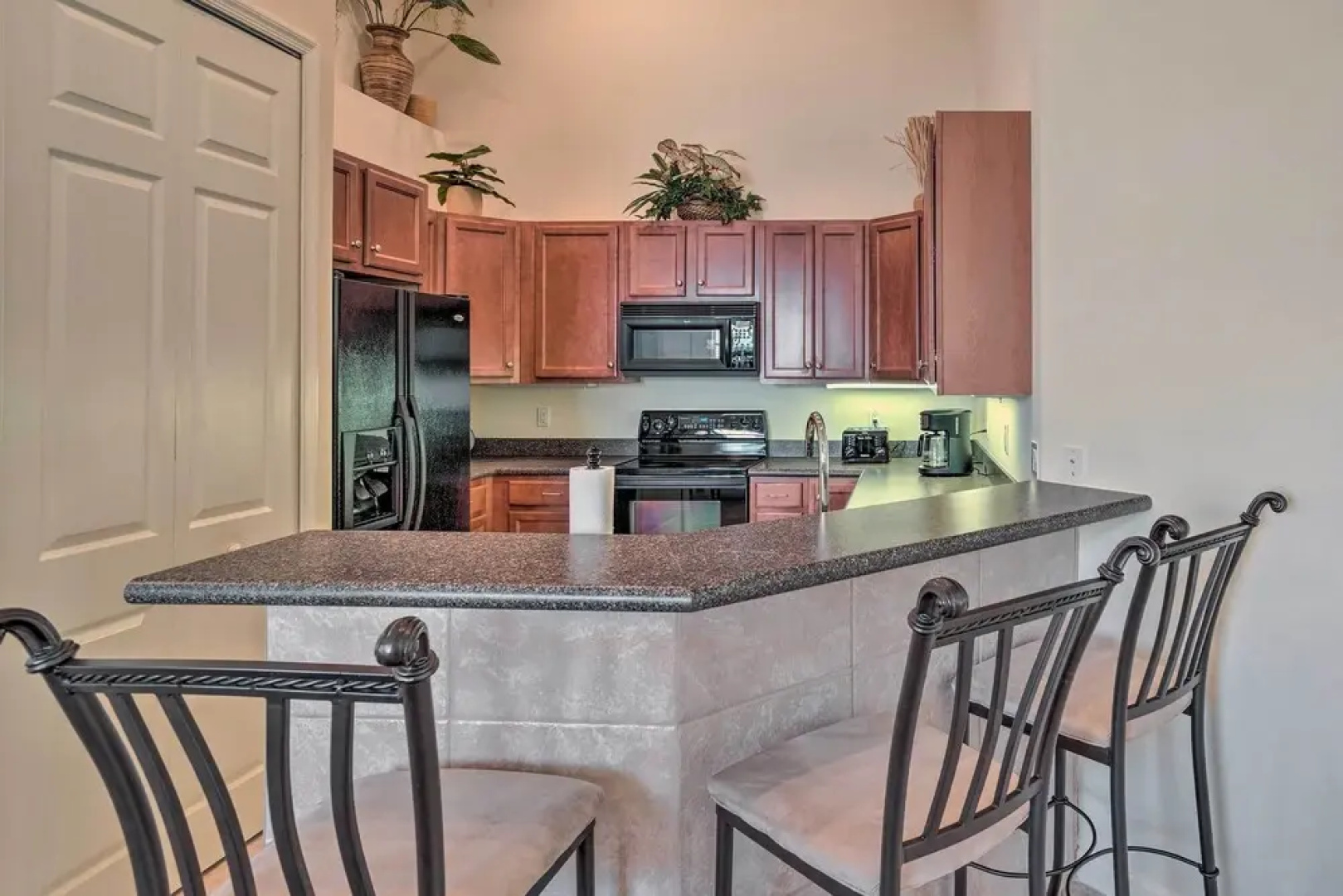 Port St Lucie Townhome - 1 Mi to PGA Village!