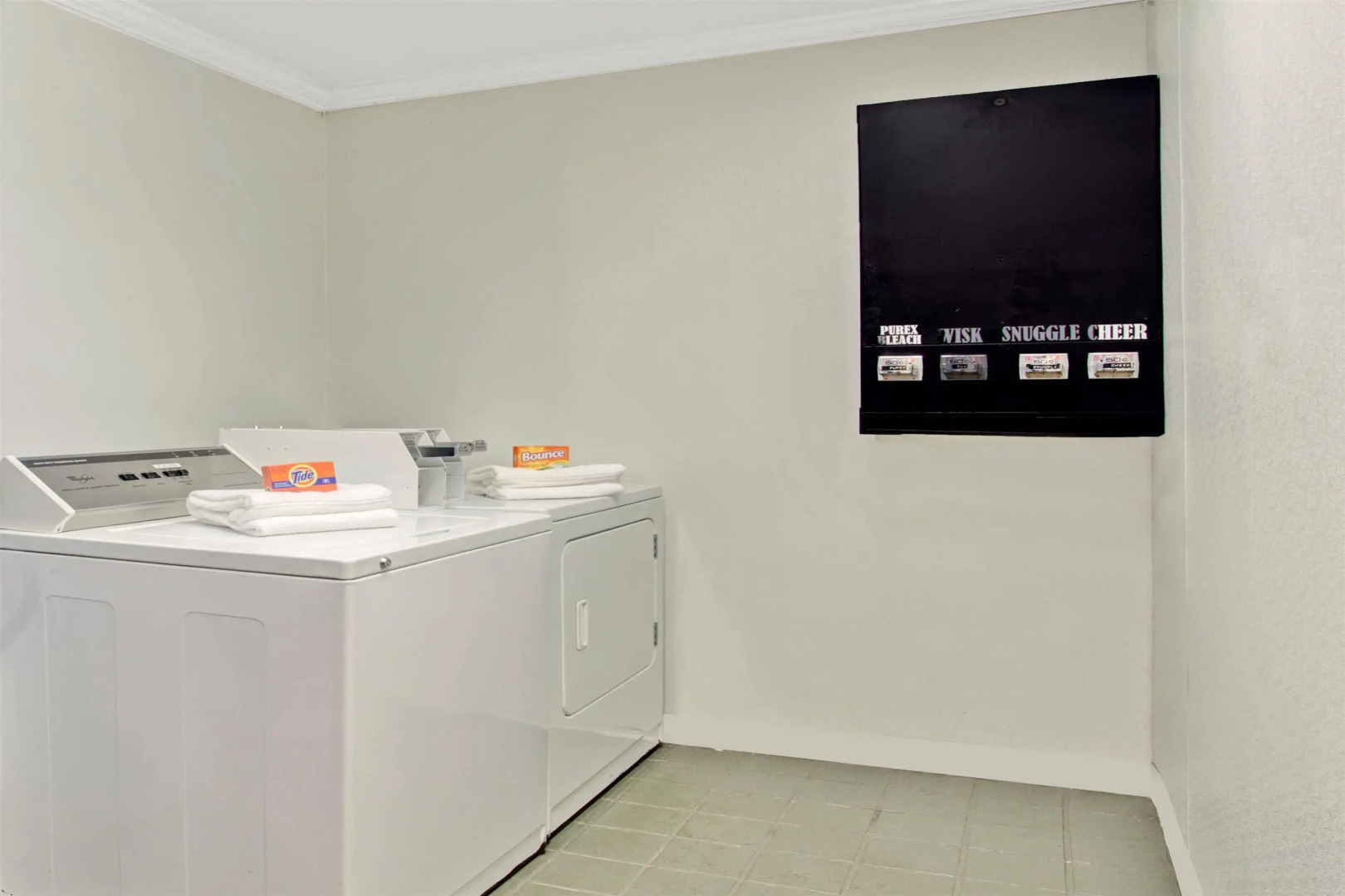 Days Inn by Wyndham Forrest City