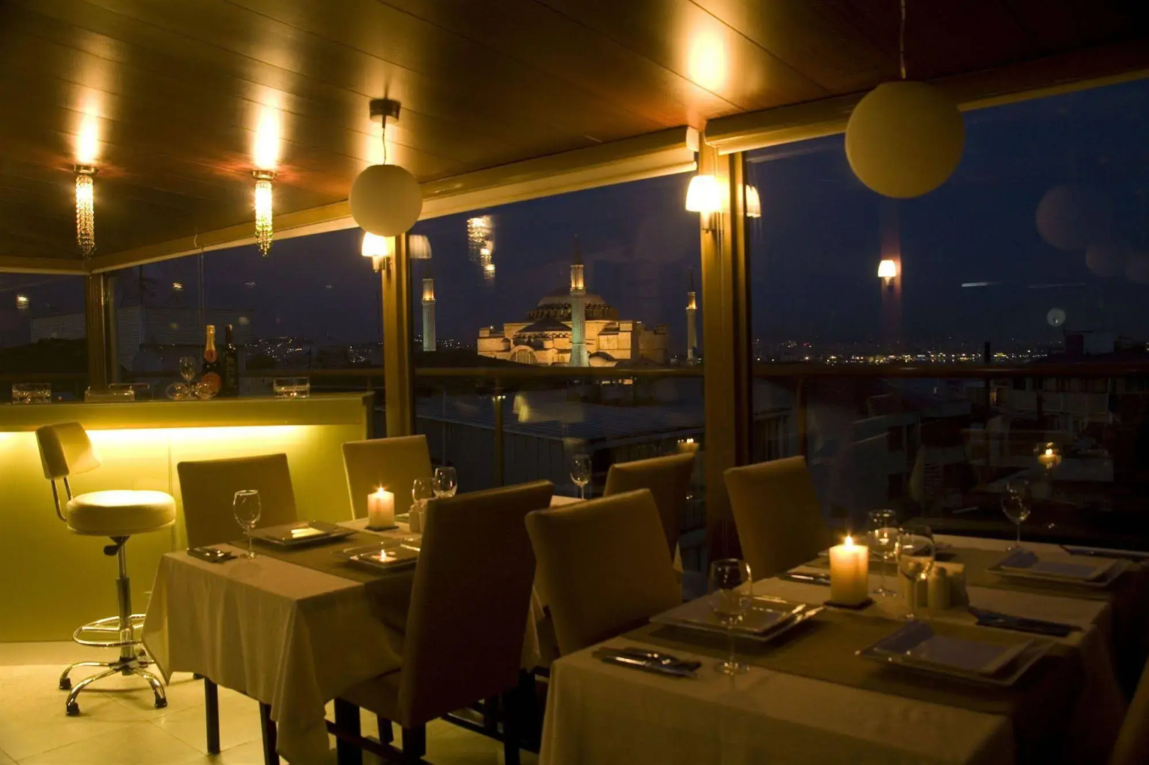 Tan Hotel - Special Class