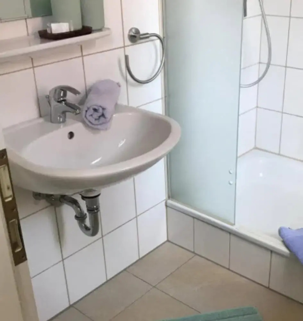 Gaststätte & Pension  Zur Krone