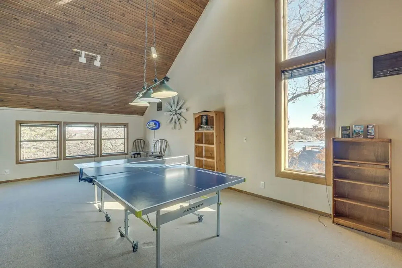 Lakefront Condo w/ Resort Amenities in Osage Beach