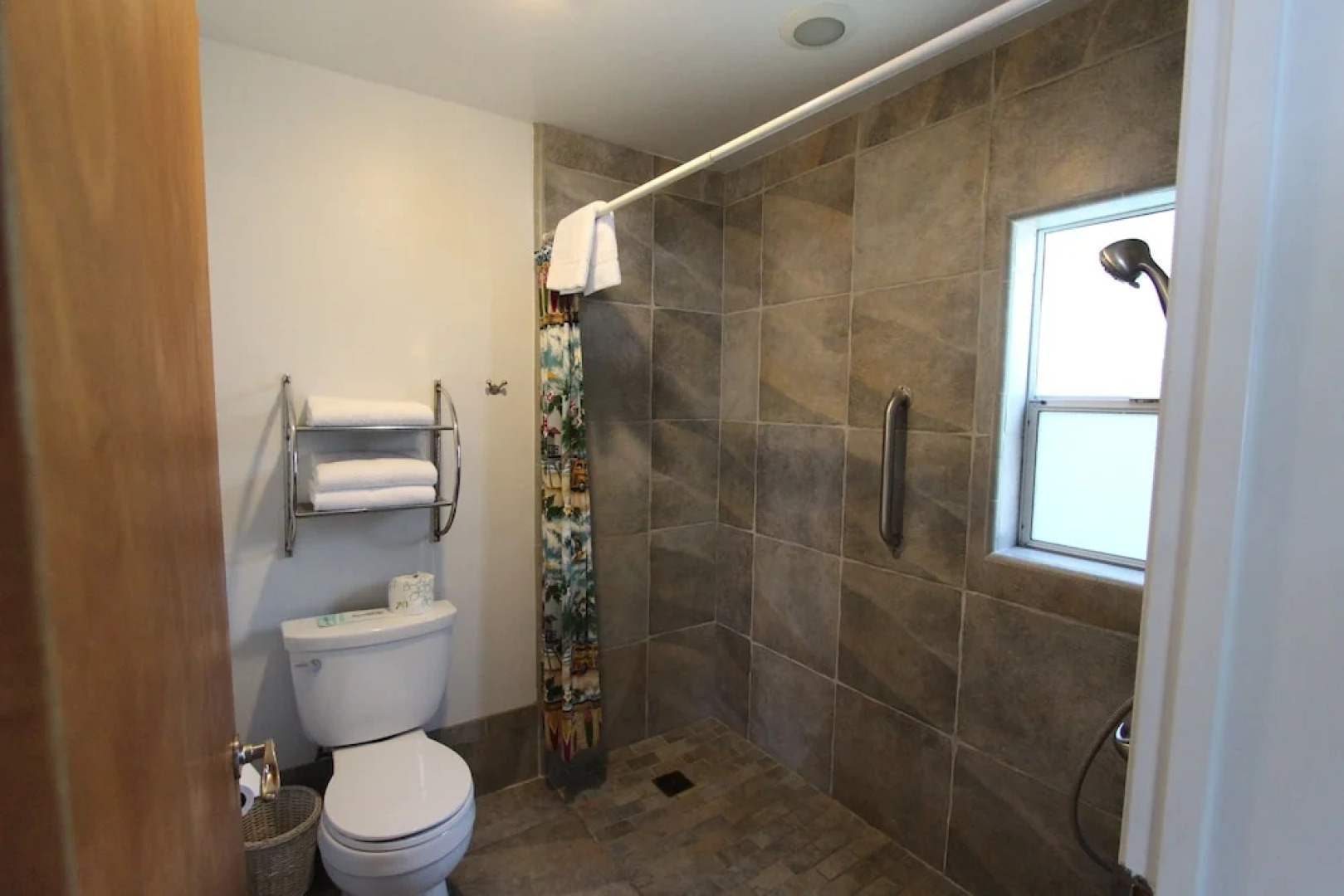 Edgewater Beach Motel